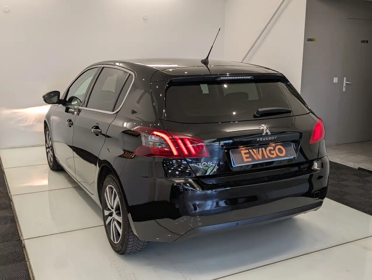 Peugeot 308 308 — photo 19