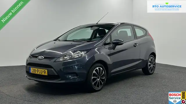 Ford Fiesta 1.25 Limited AIRCO ELEKTRISCHE RAMEN.