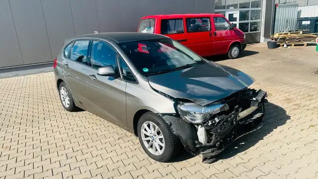 BMW 218 2 Active Tourer 218 i
