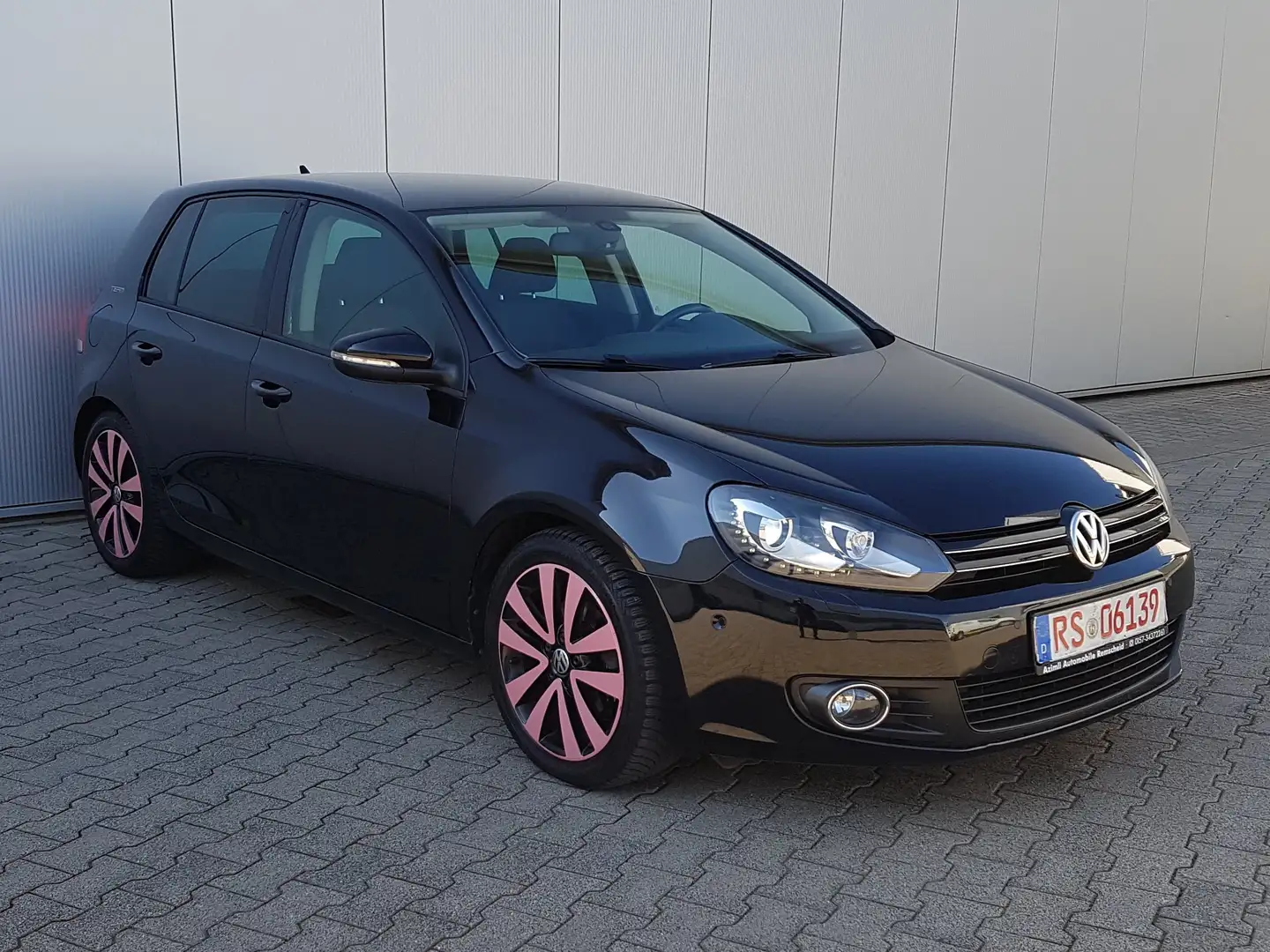 Volkswagen Golf Team*STEUERKETTE-INSP.NEU/NAVI/XENON/2X PDC/ALU* Black - 1