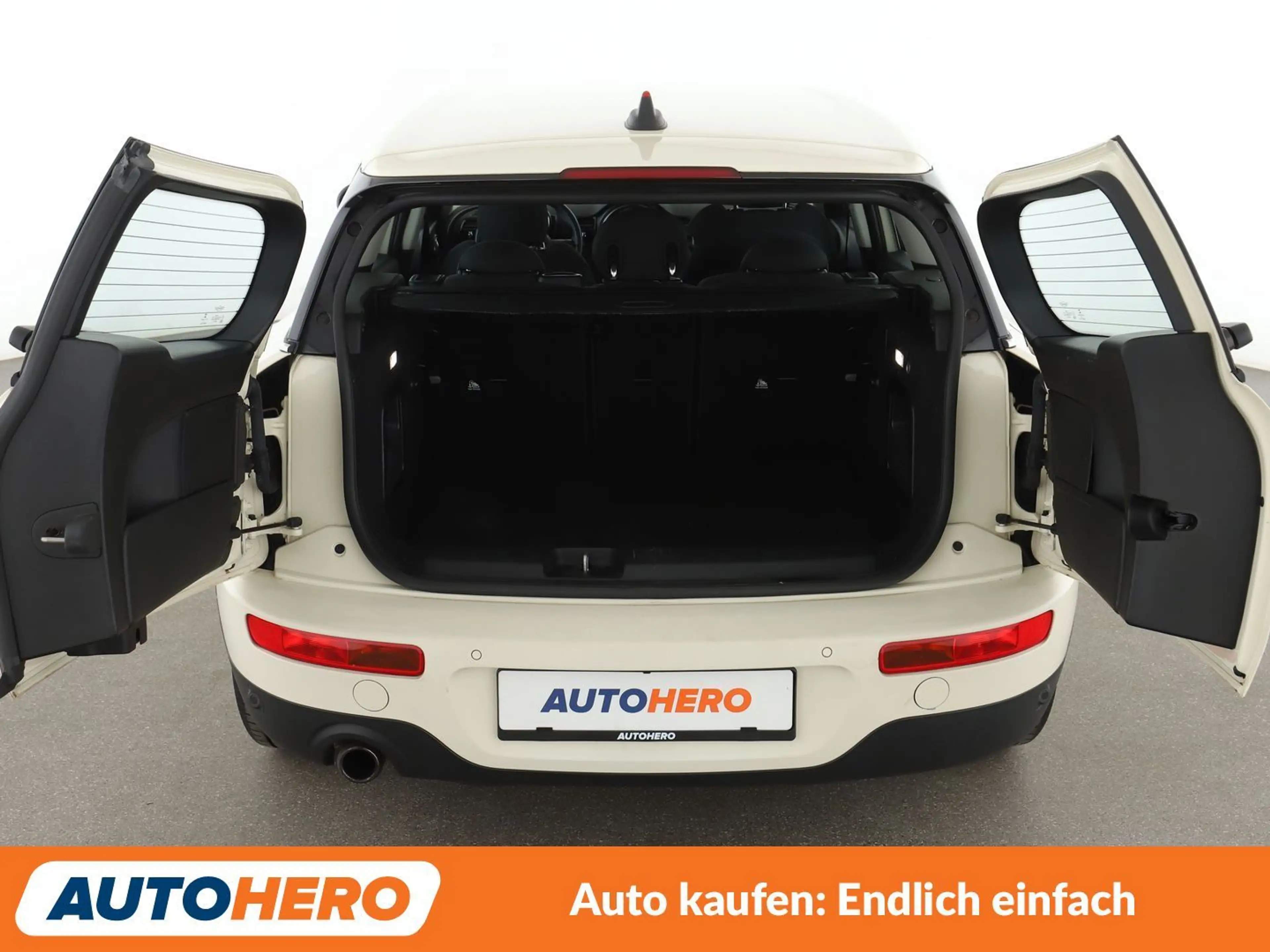 MINI Cooper Clubman Cooper Aut.*NAVI*TEMPO*PDC*SHZ*LIM* — photo 15