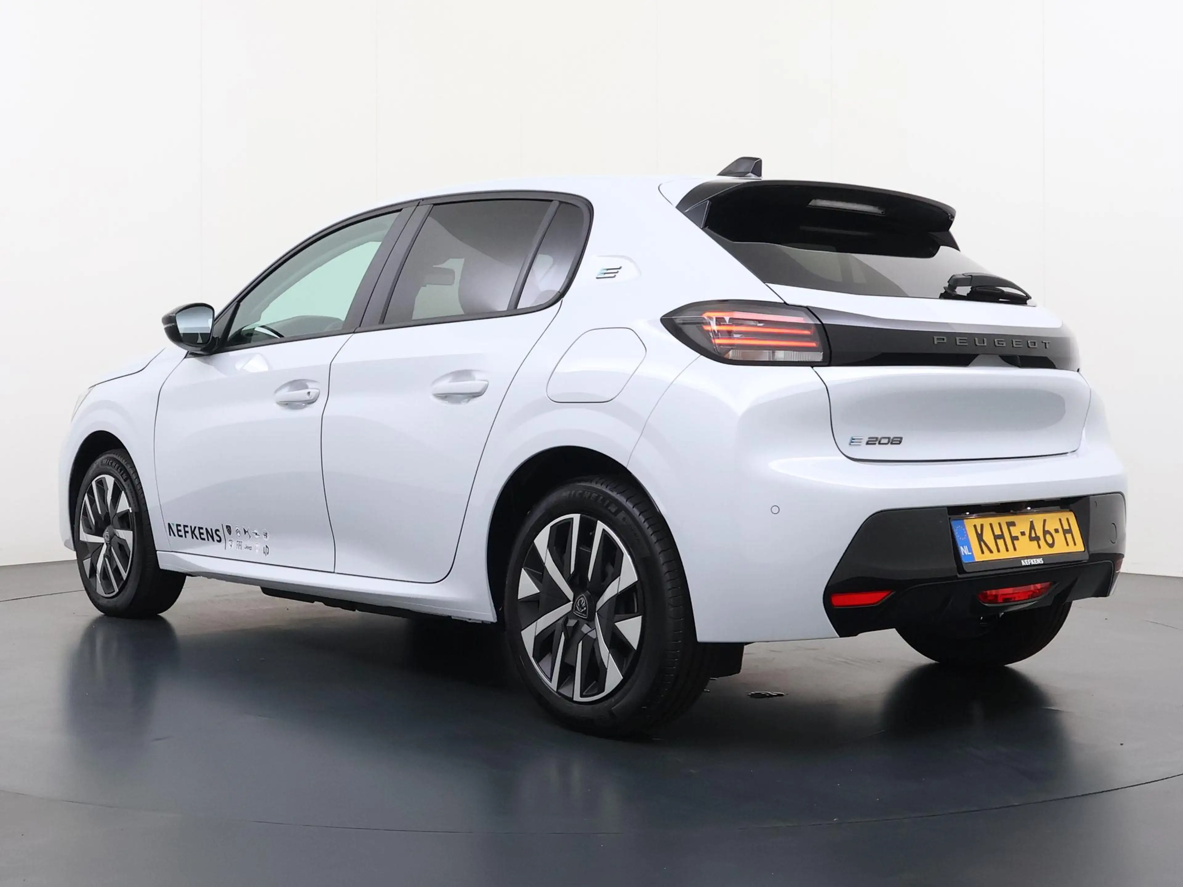 Peugeot e-208 Business 51 kWh | Demo | Navigatie | Camera achter — photo 5