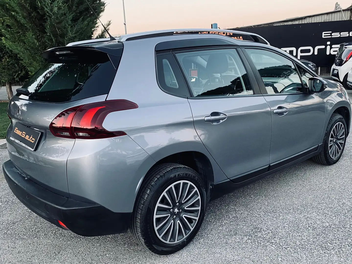 Peugeot 2008 Allure **POSS.PACK MEDIA** VED.NOTE Grigio - 2