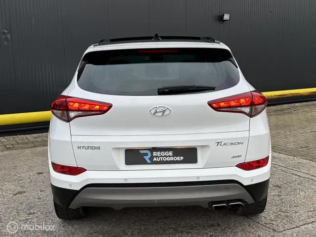 Hyundai Tucson view 8