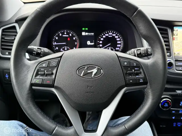 Hyundai Tucson view 12