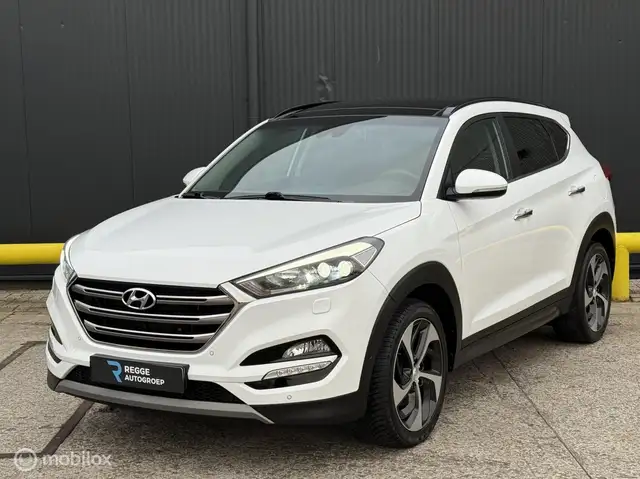 2017 Hyundai Tucson in White for sale