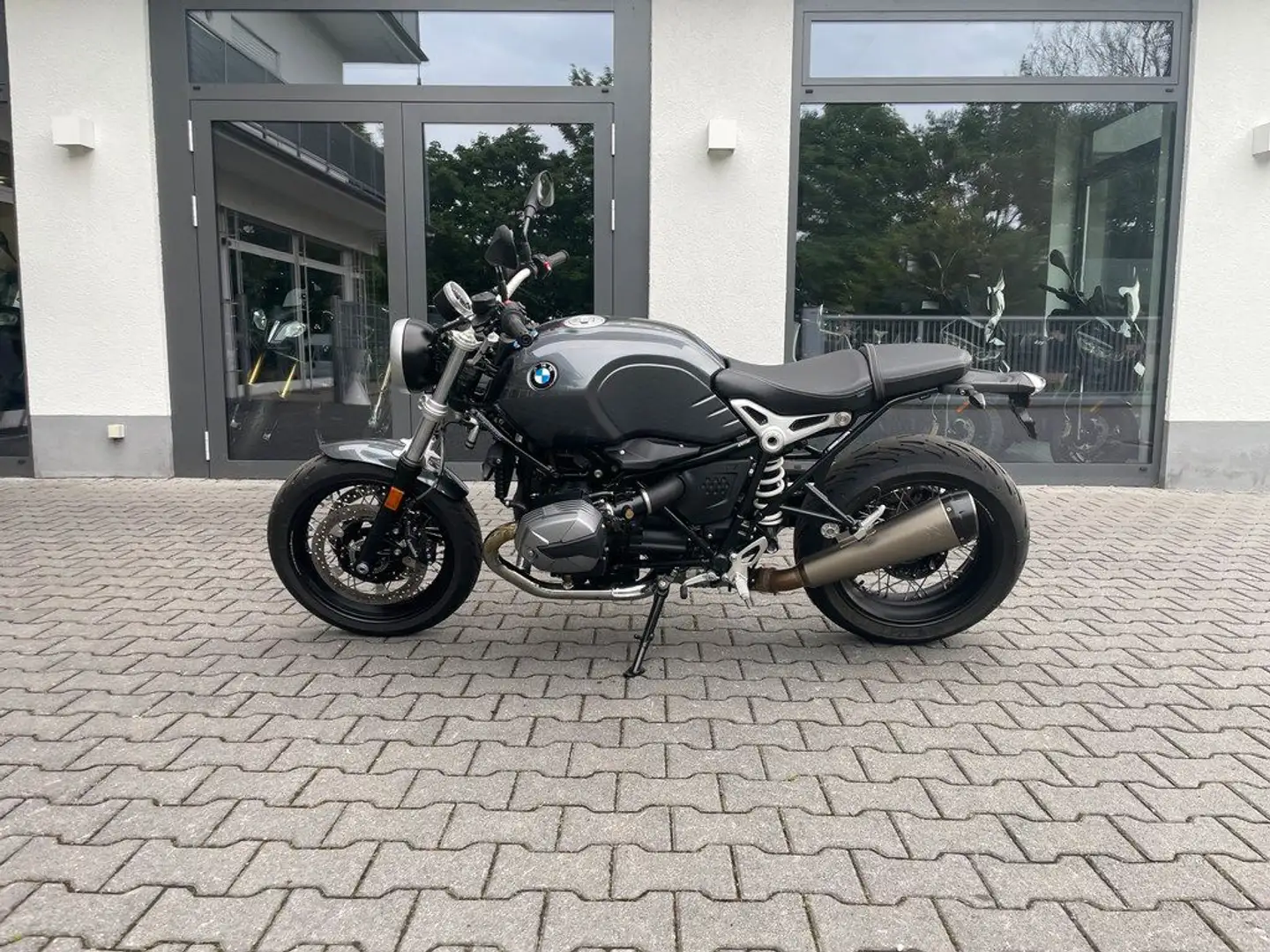BMW R nineT Pure Kreuzspeiche - Komfort Paket nine T Gris - 1