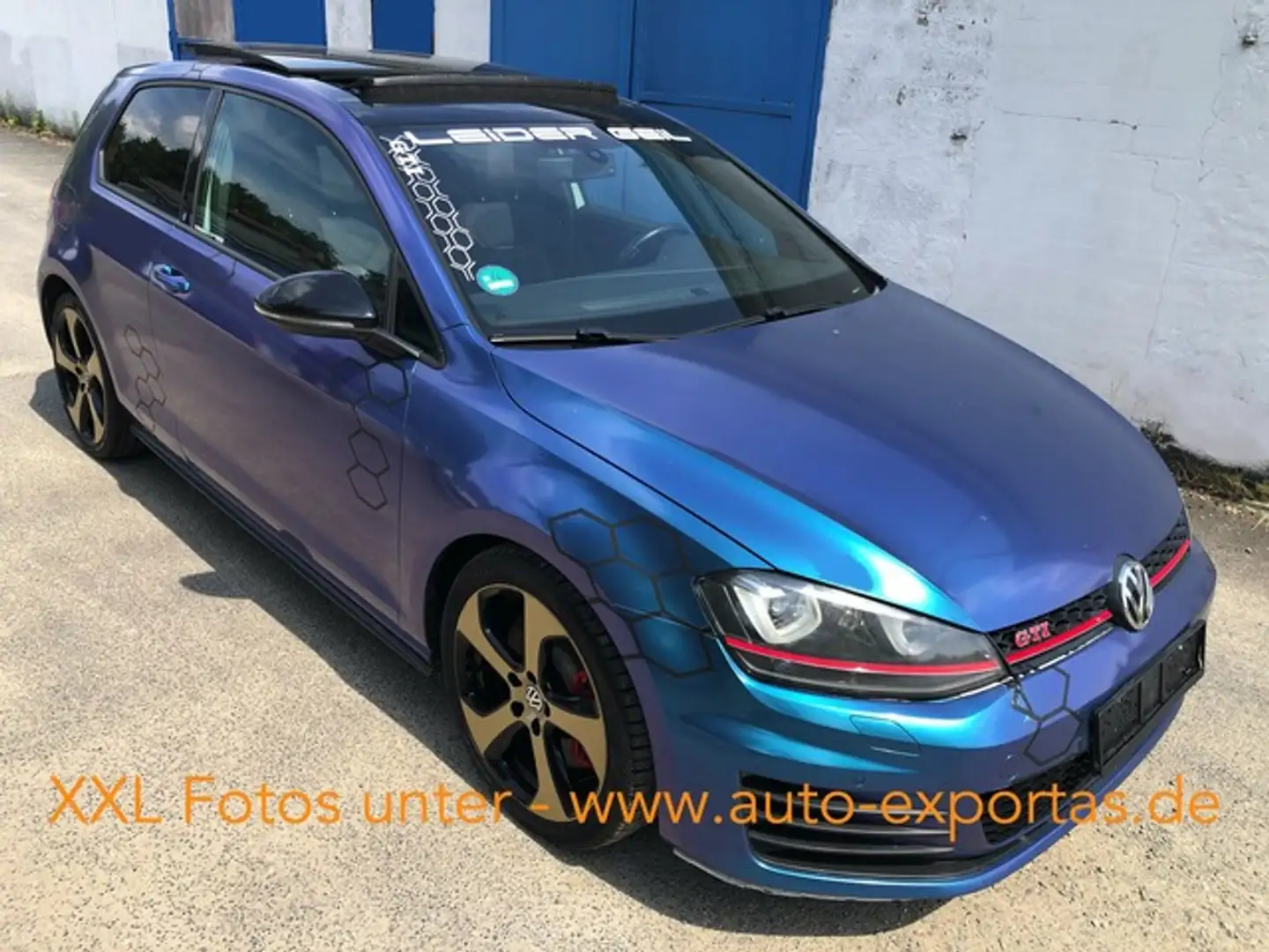 Volkswagen Golf GTI 7 Navi,Kamera,Panorama.Xen,Alu 8fach Weiß - 1
