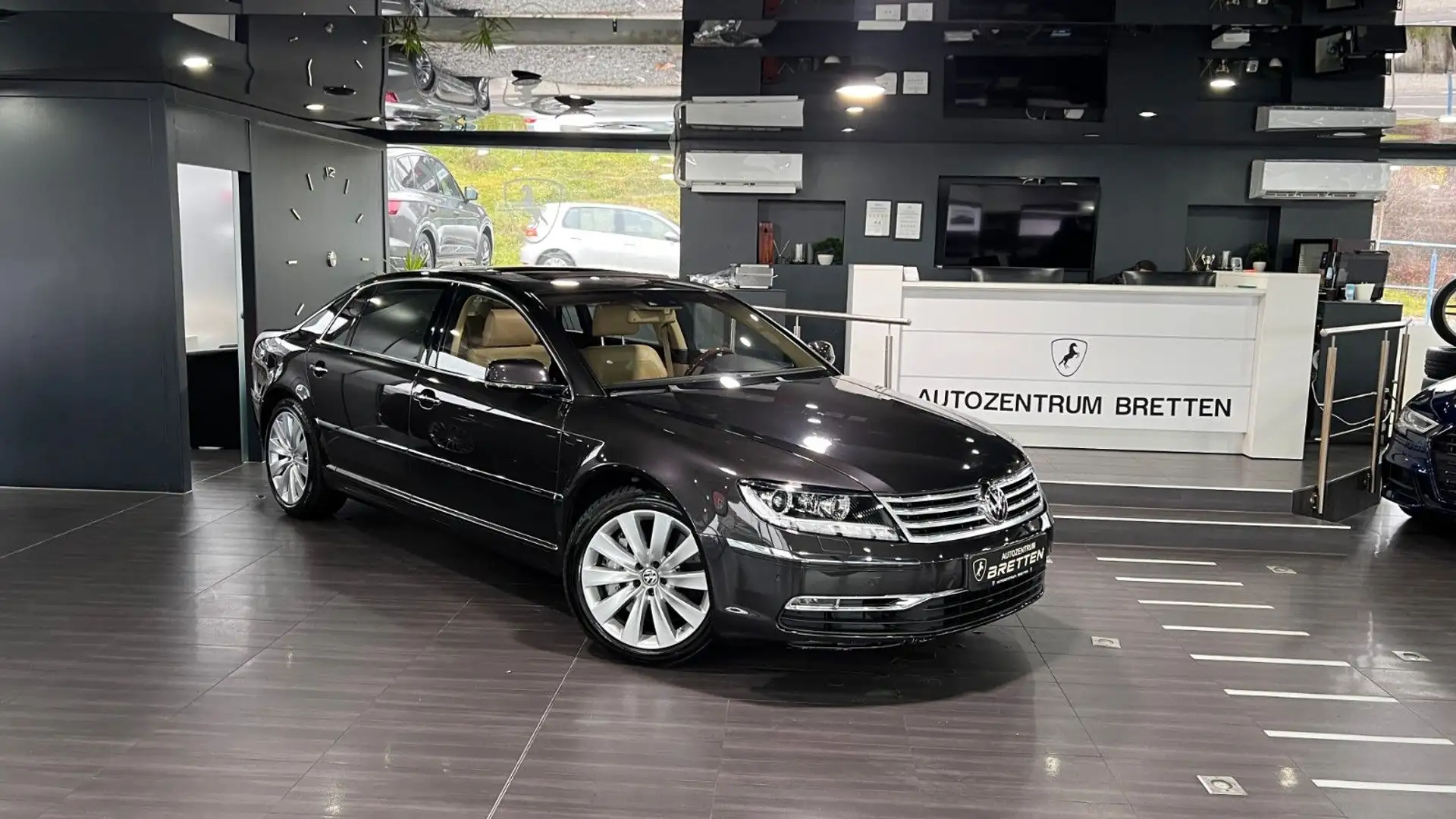 Volkswagen Phaeton W12 4-Sitzer 4Motion lang*TV*1.Hand - 2