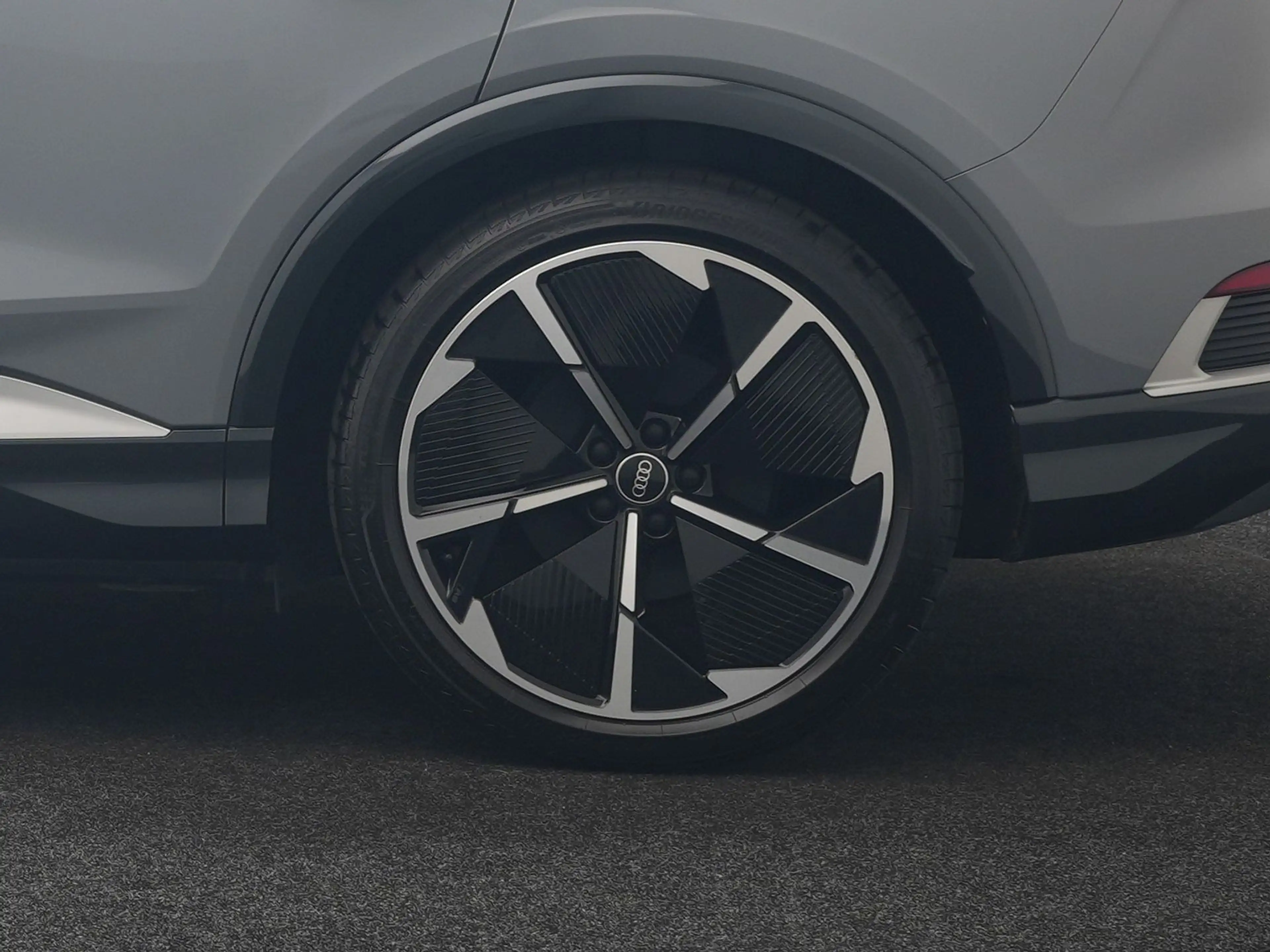 Audi Q4 e-tron 35 2x S Line 55 kWh 170pk Dealer O.H. | Panodak | — photo 40