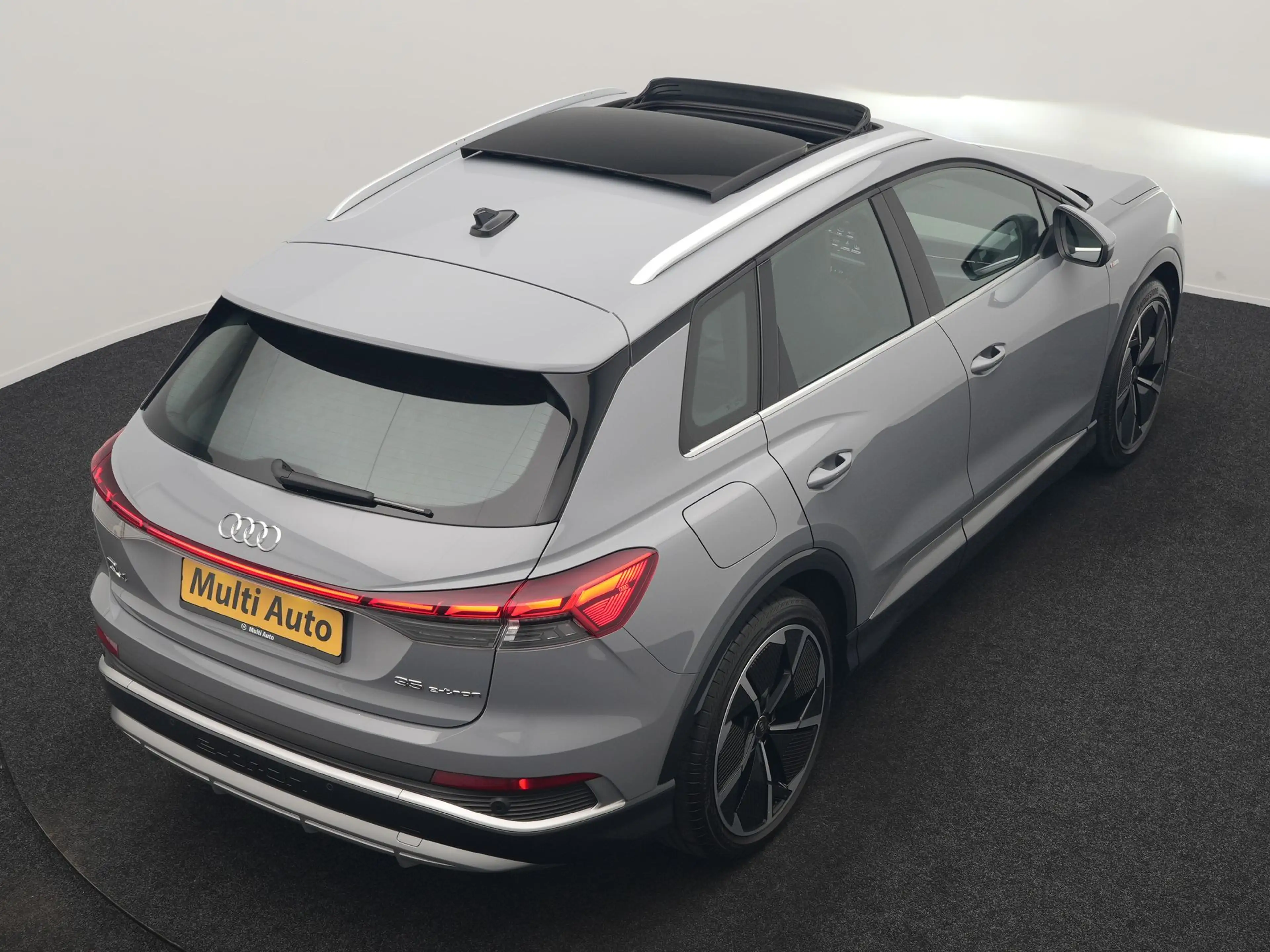 Audi Q4 e-tron 35 2x S Line 55 kWh 170pk Dealer O.H. | Panodak | — photo 28