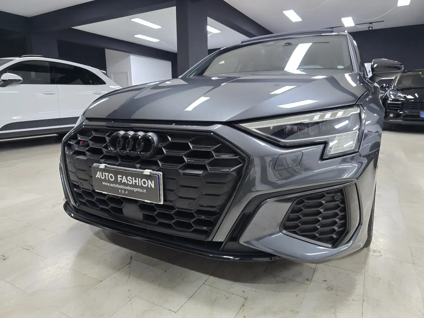 Audi S3 A3 2022 Sportback 2.0 tfsi Sline quattro s-tronic Grigio - 2