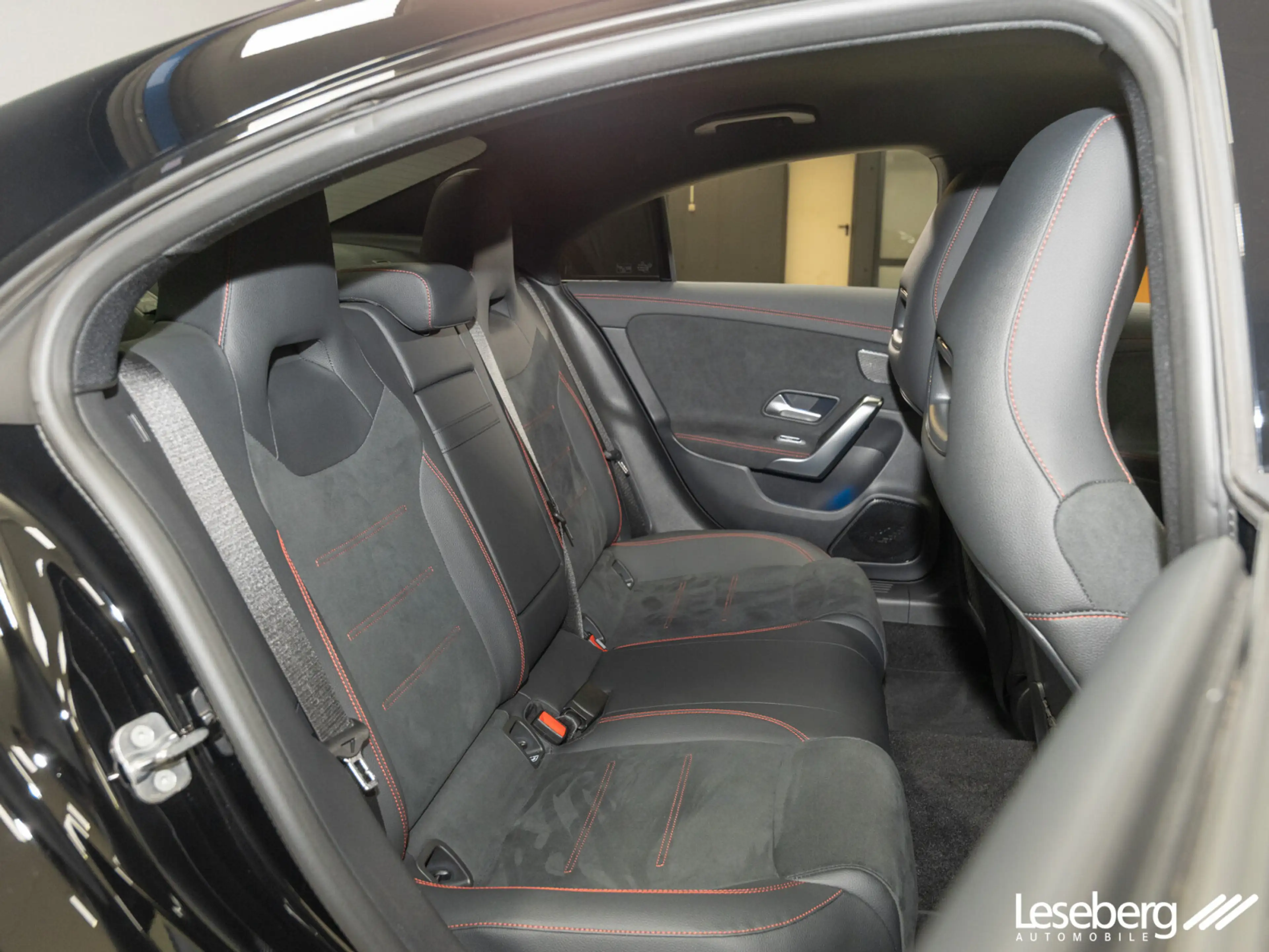 Mercedes-Benz CLA 200 CLA 200 Coupé AMG LED/Distronic/Night/Adv.Sound/ — photo 13