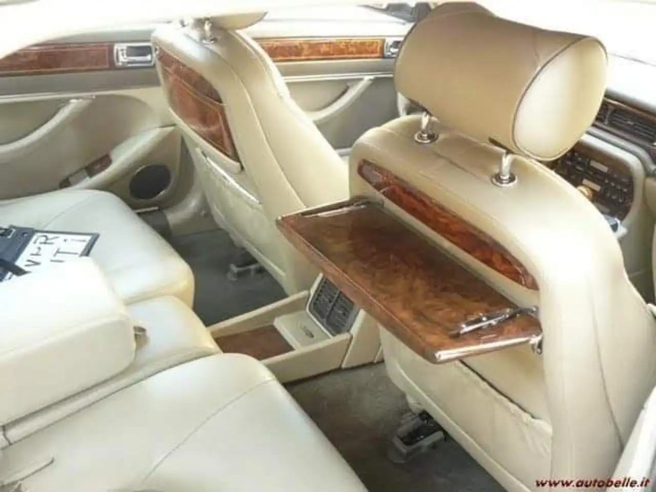 Daimler double six v12, foto 12