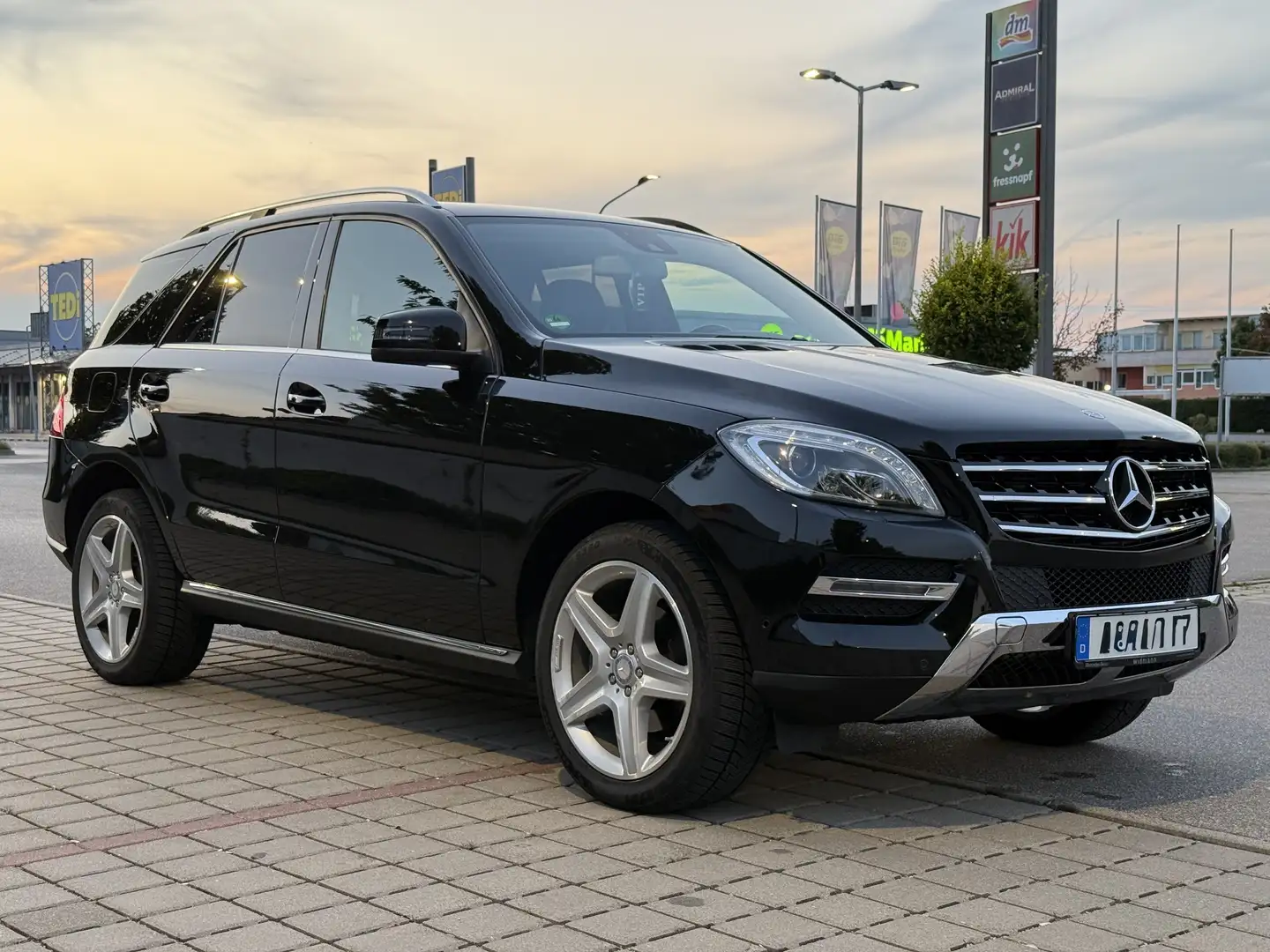 Mercedes-Benz ML 250 BlueTEC 4MATIC 7G-TRONIC Negru - 2