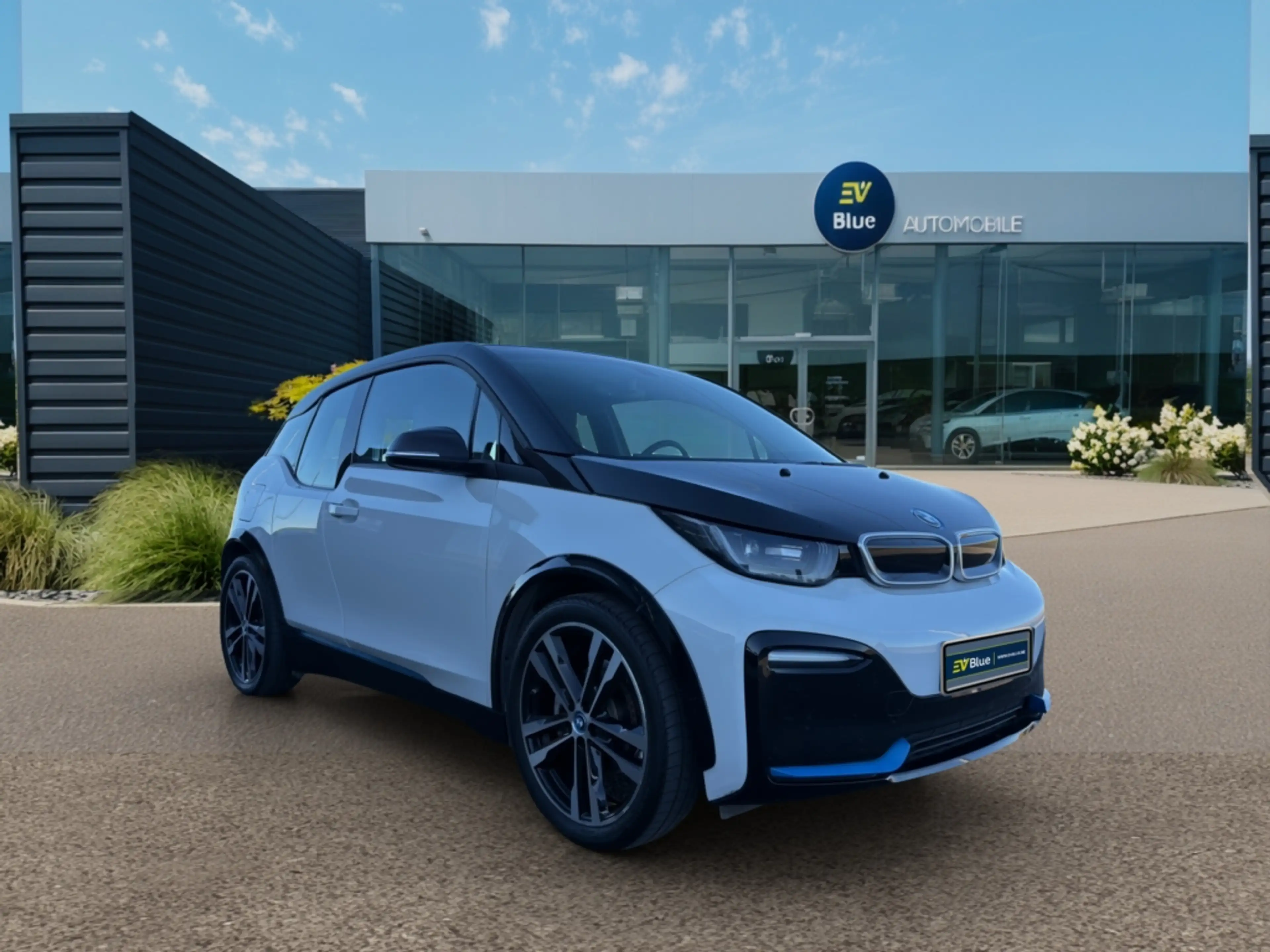 BMW i3 i3s - 42.2 kWh - 184 ch (135 kW) RADAR - LED - CRUISE — photo 8