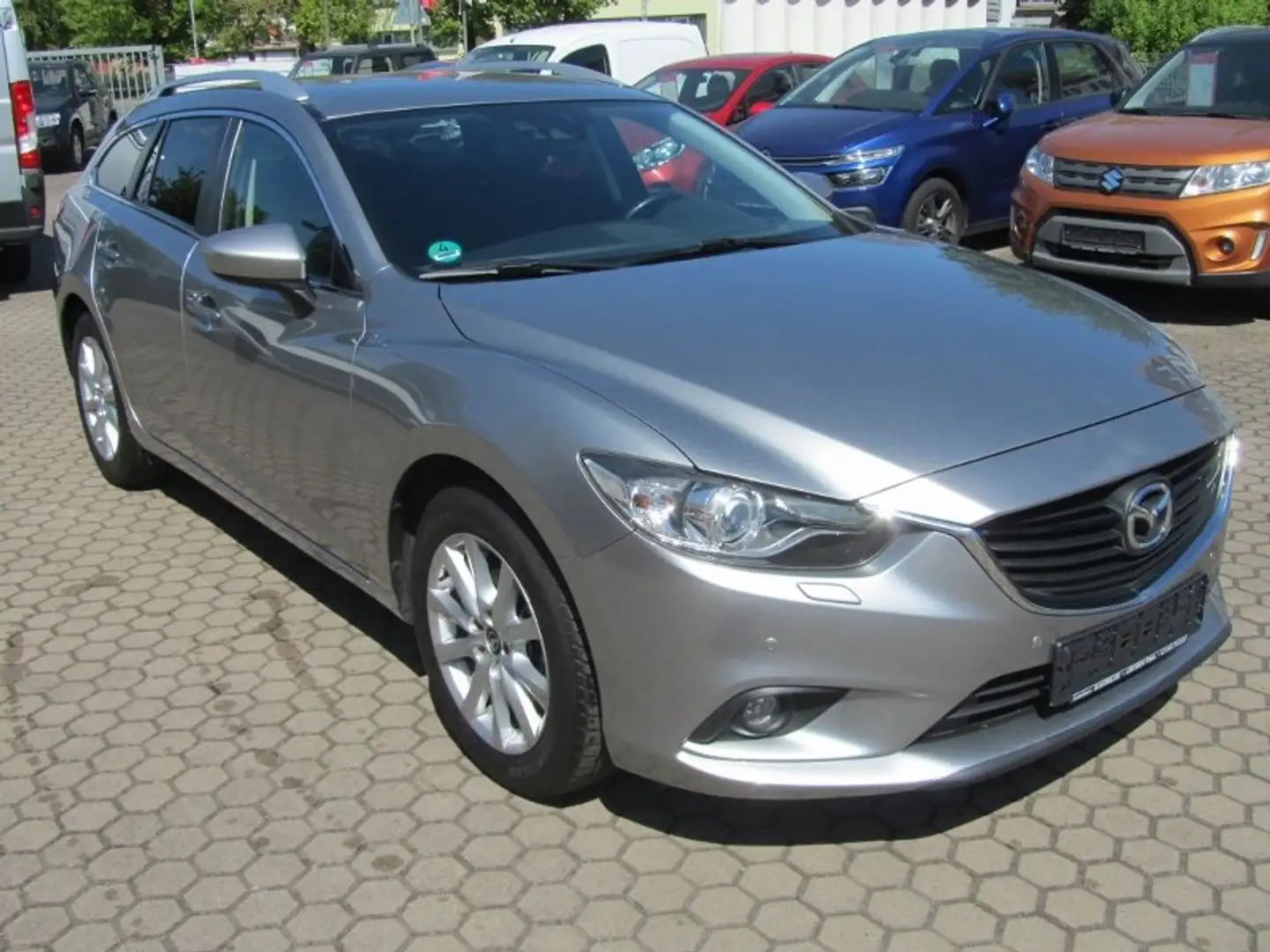 Mazda 6 2.0 Kombi SKYACTIV-G Prime-Line Gris - 2