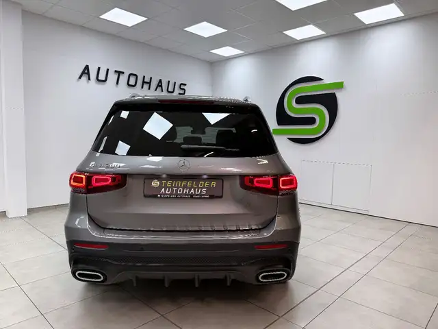 Mercedes-Benz GLB Class view 6