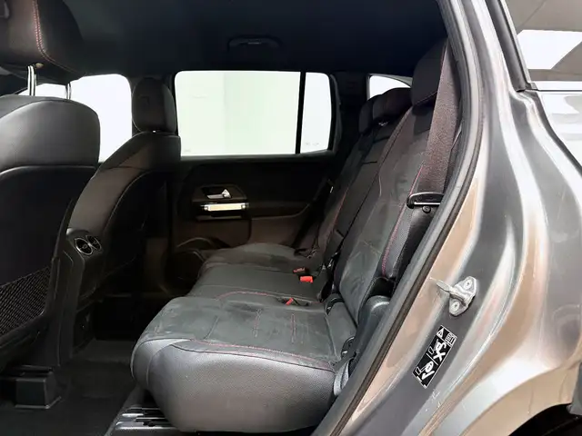 Mercedes-Benz GLB Class view 14