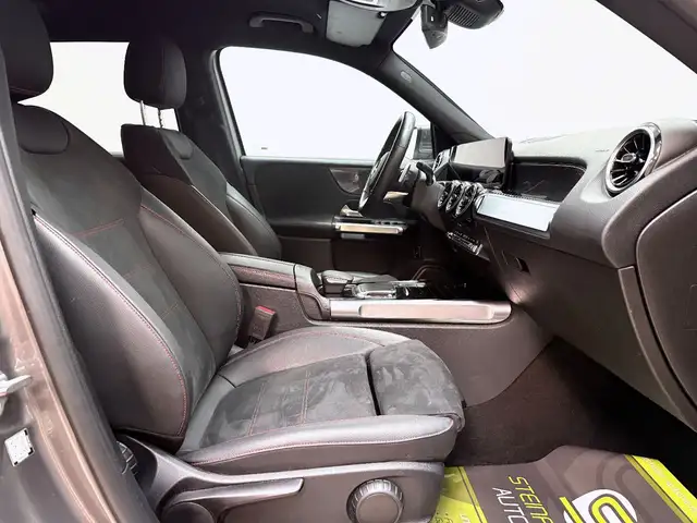 Mercedes-Benz GLB Class view 13