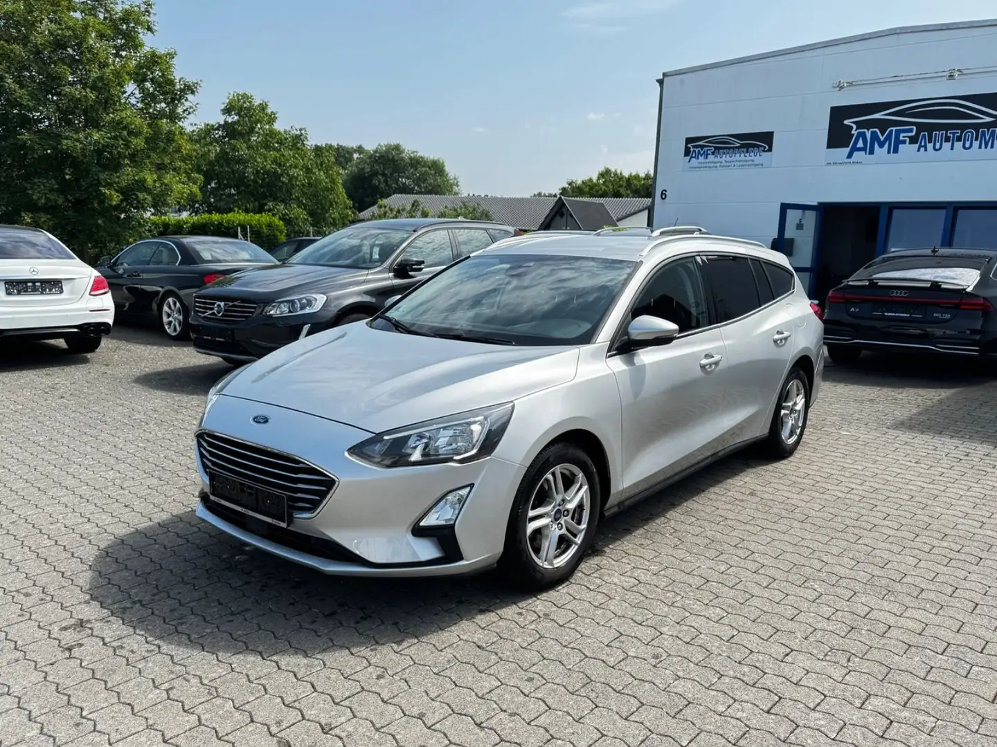Ford Focus Turnier Cool & Connect Navi Automatik Argent - 1