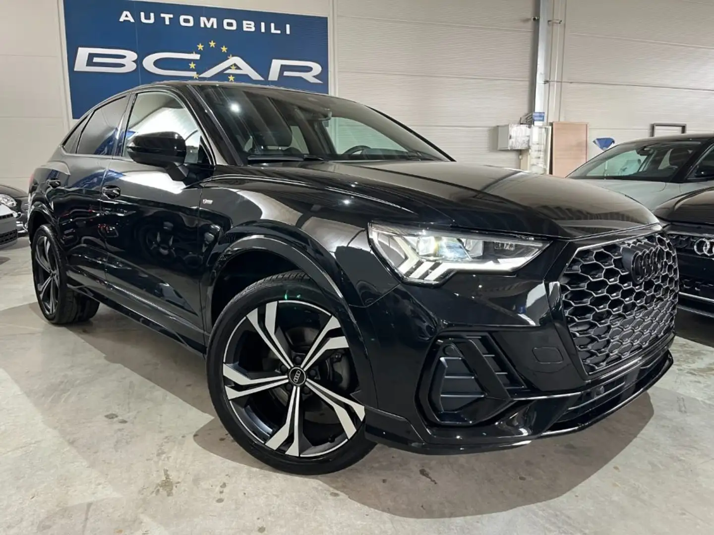 Audi Q3 SPB 35 TDI Stronic S line Identity Black "20 Sline Noir - 2