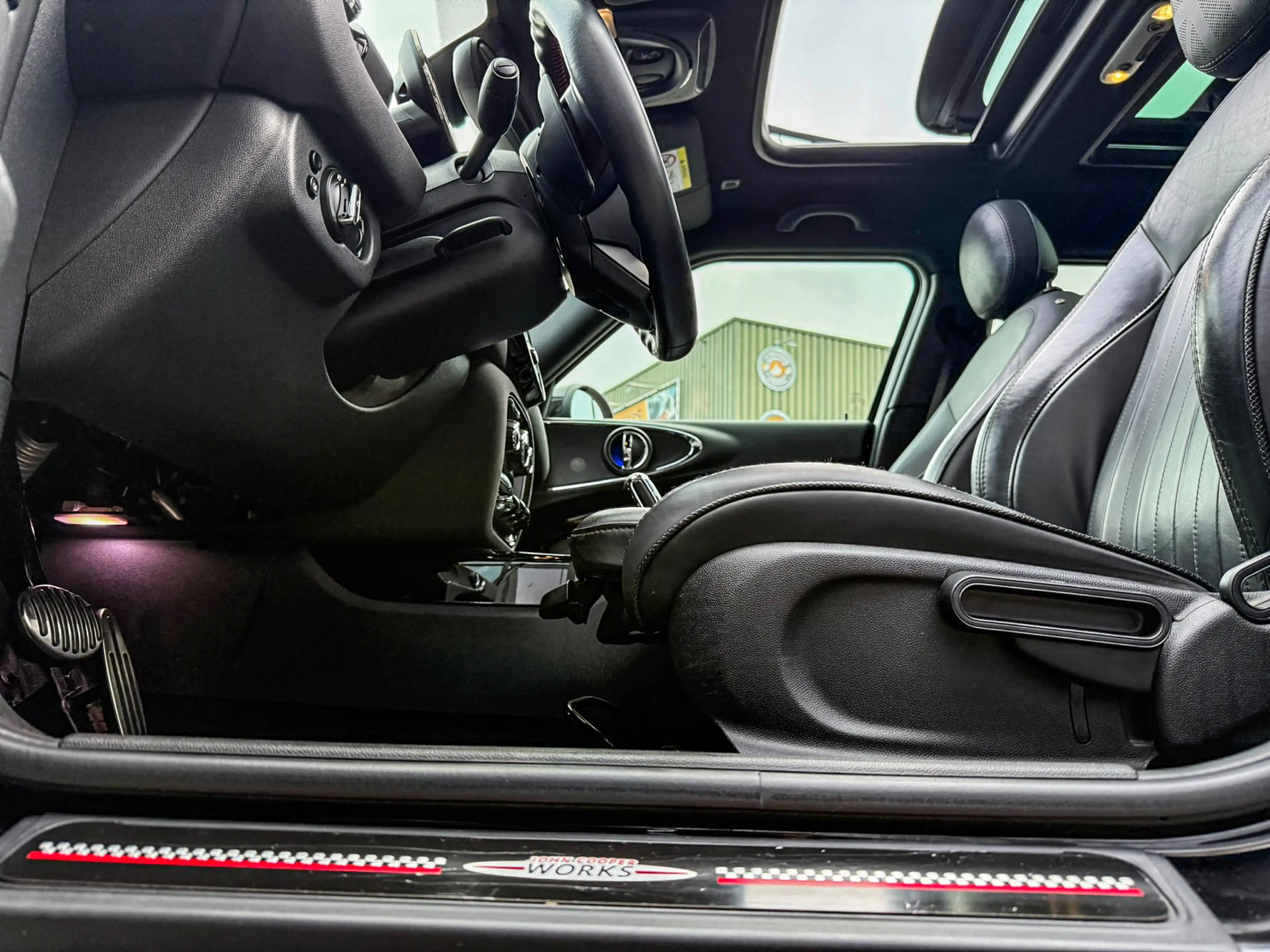 MINI John Cooper Works Clubman Mini 2.0 JCW ALL4 F1 aut 306pk/Virtual cockpit/Pan — photo 10