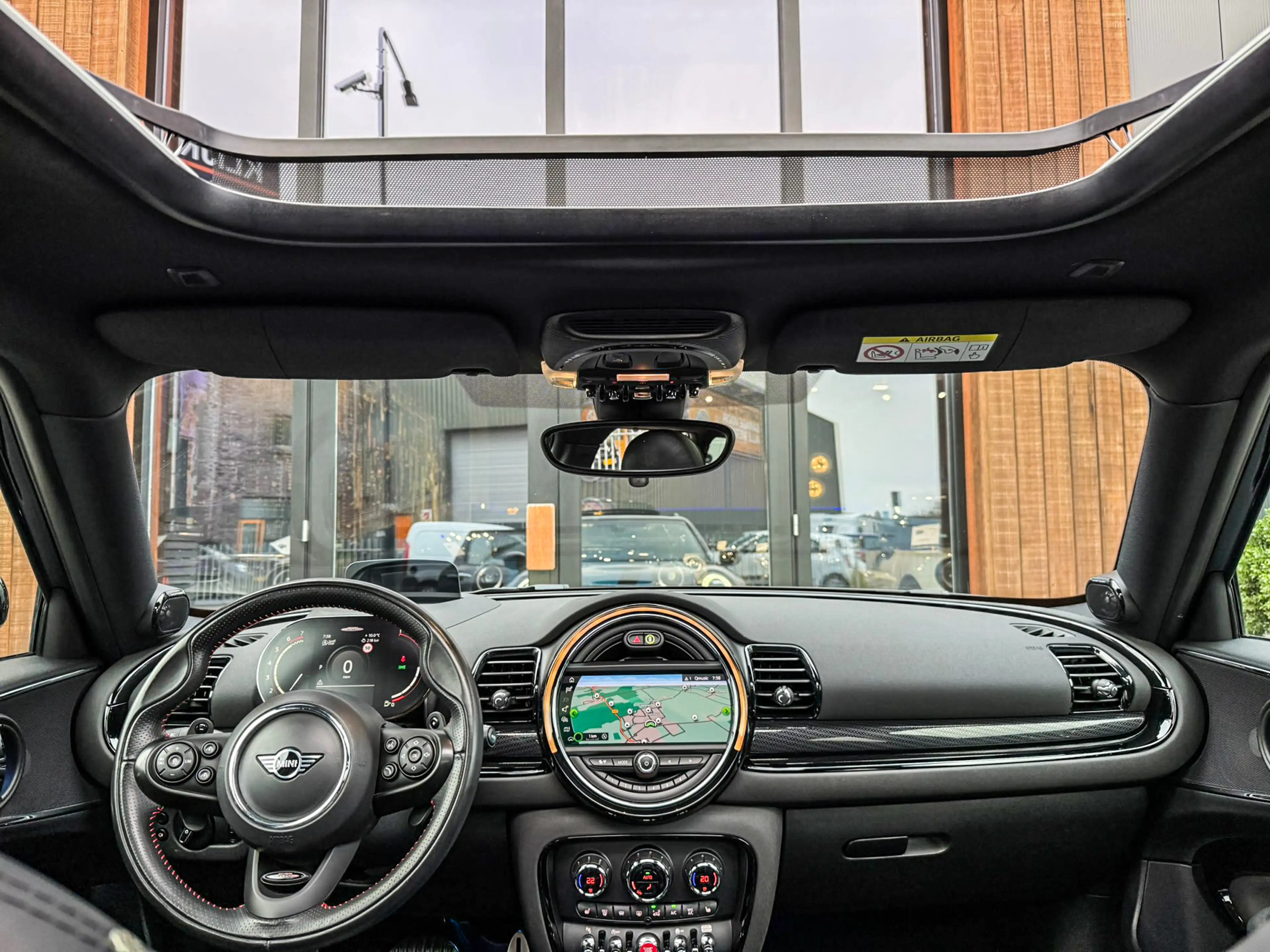 MINI John Cooper Works Clubman Mini 2.0 JCW ALL4 F1 aut 306pk/Virtual cockpit/Pan — photo 2