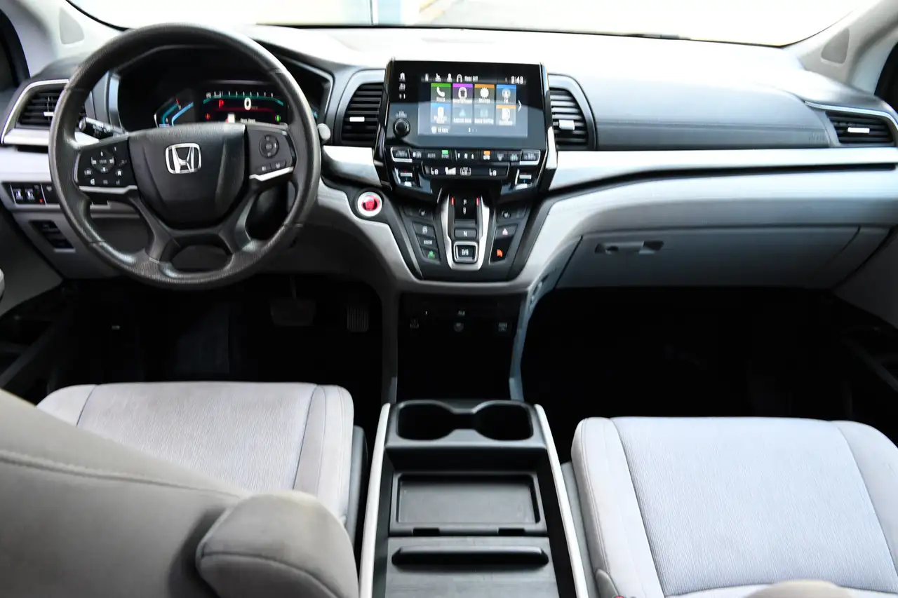 Honda Odyssey photo Honda Odyssey
