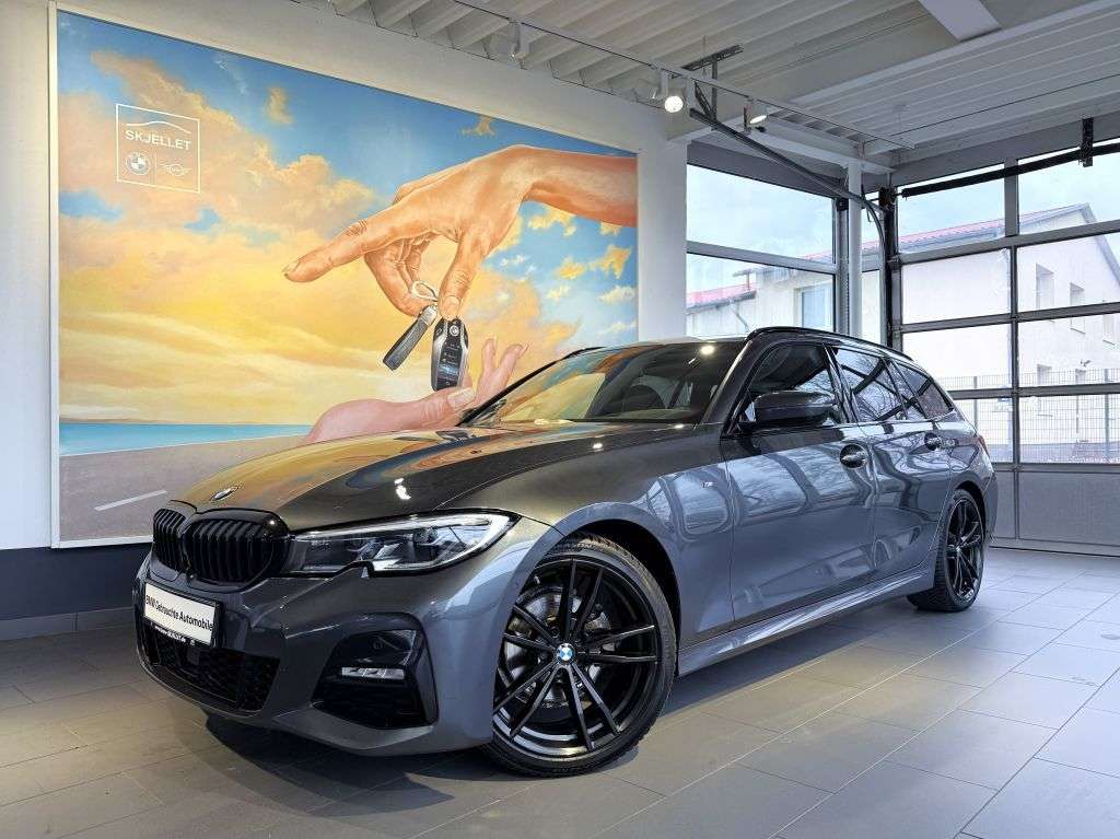 Second hand Bmw 3 Series 320