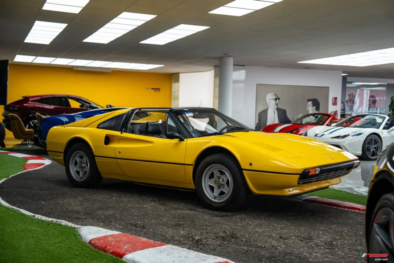 Ferrari 308 GTS, foto 3