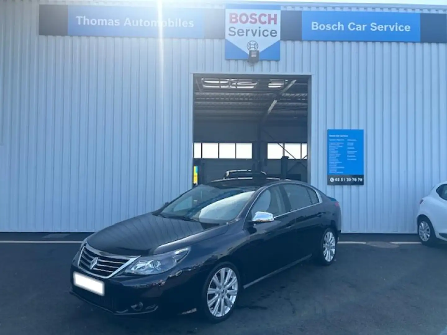 Renault Latitude 2.0 dCi 150ch FAP Initiale eco² Nero - 1