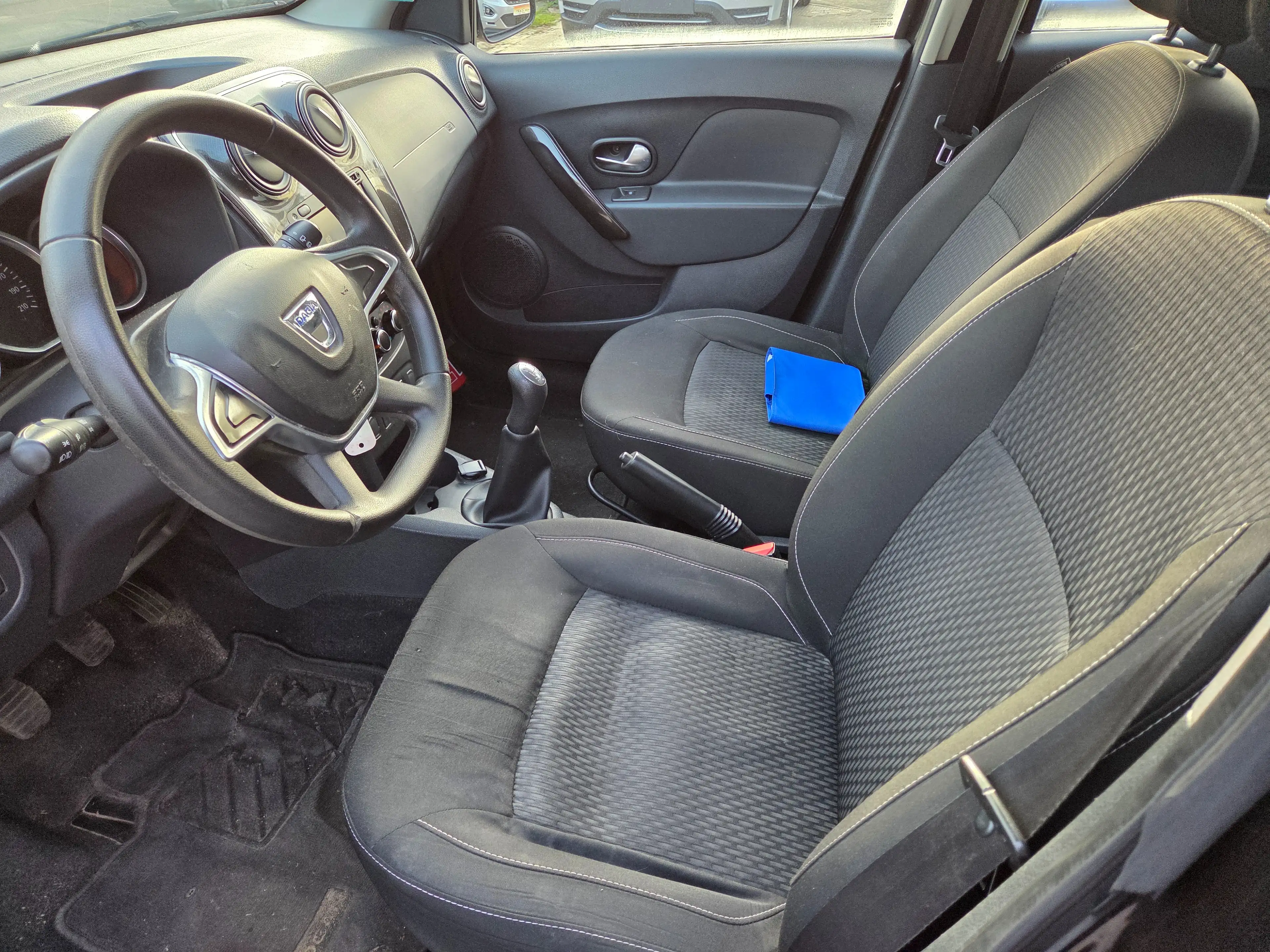 Dacia Logan Logan MCV 0.9 TCe Ambiance (EU6.2) — photo 10