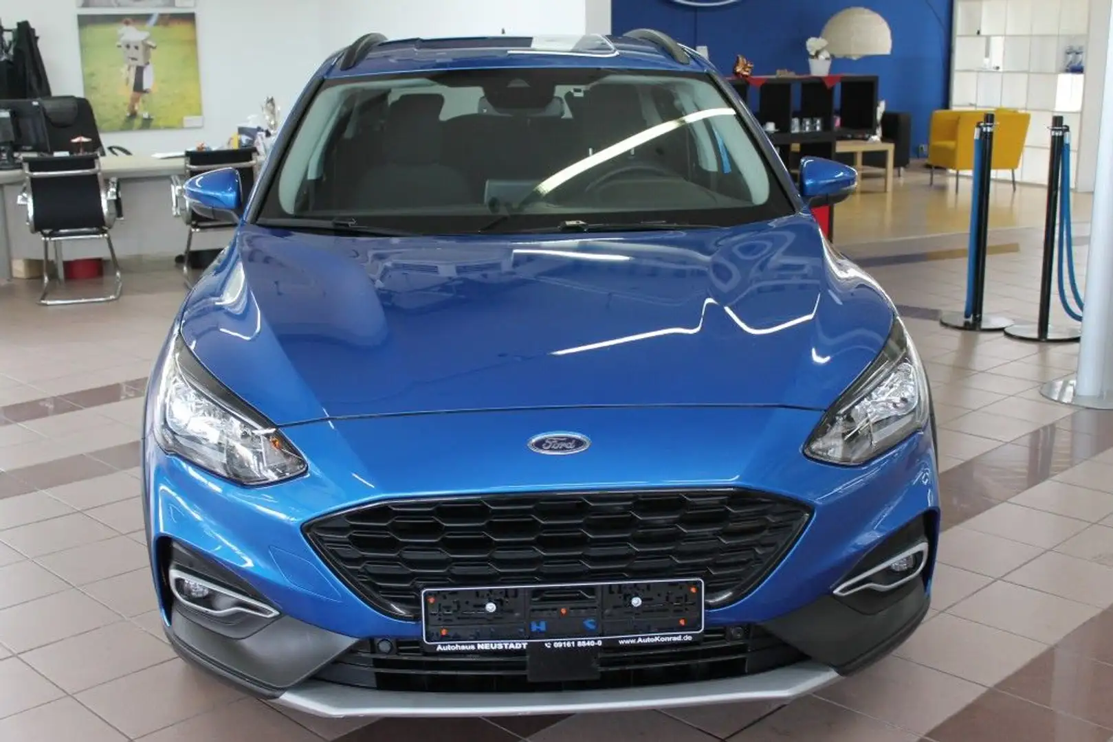 Ford Focus 1.0 EcoBoost Start-Stopp-System ACTIVE Blau - 2