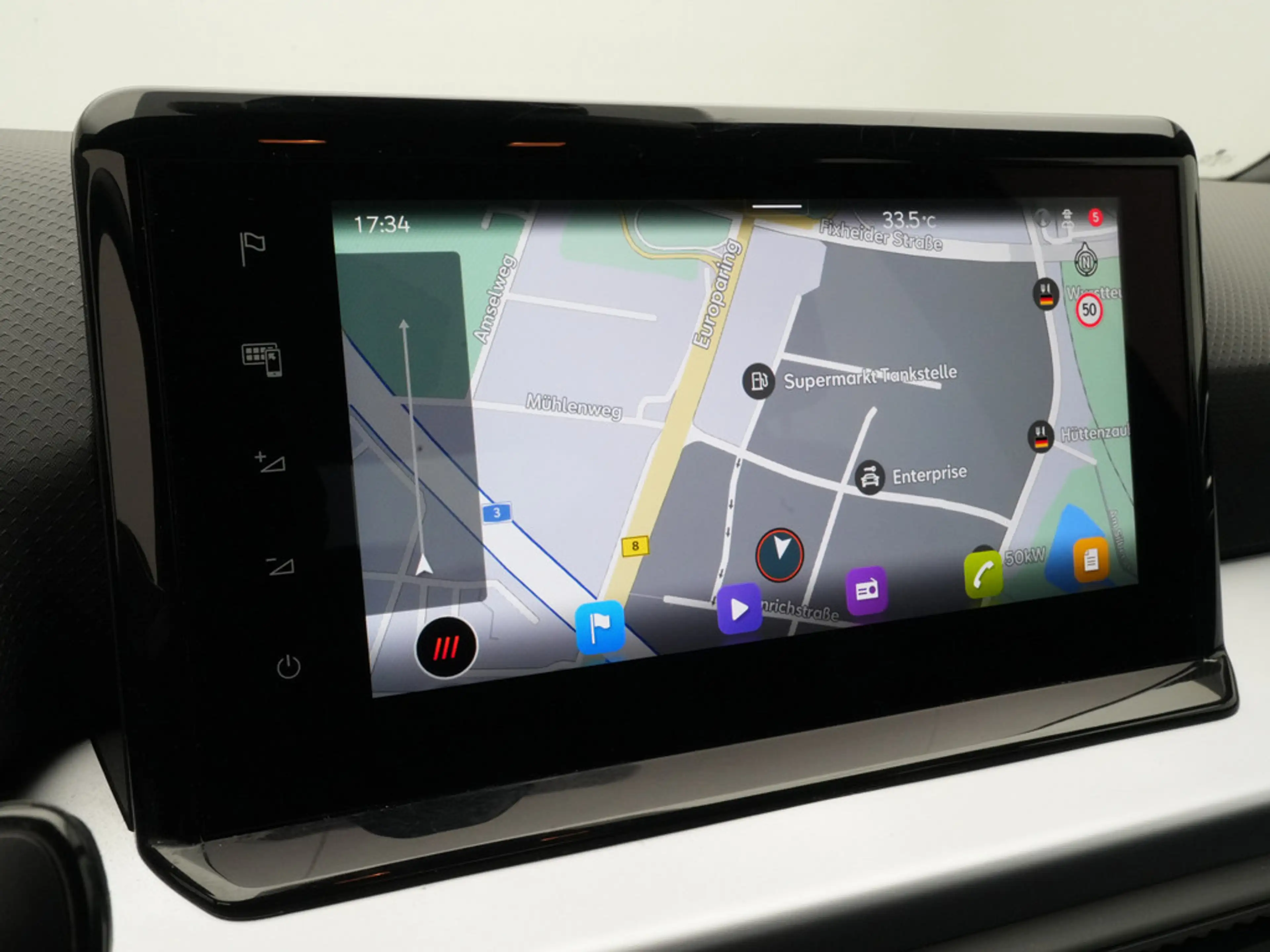 SEAT Arona FR DSG CARPLAY NAVI SHZ KAM PDC LED — photo 6