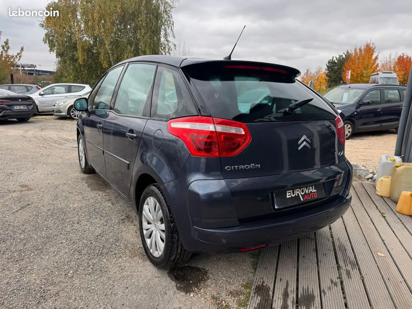 Citroen C4 Picasso 1.8 125ch 5p - 2