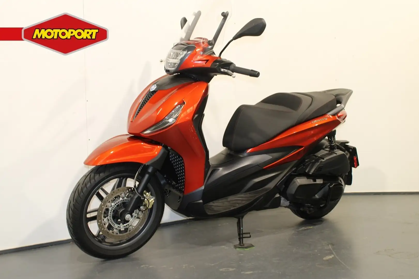 Piaggio Beverly 400 HPE Oranje - 2