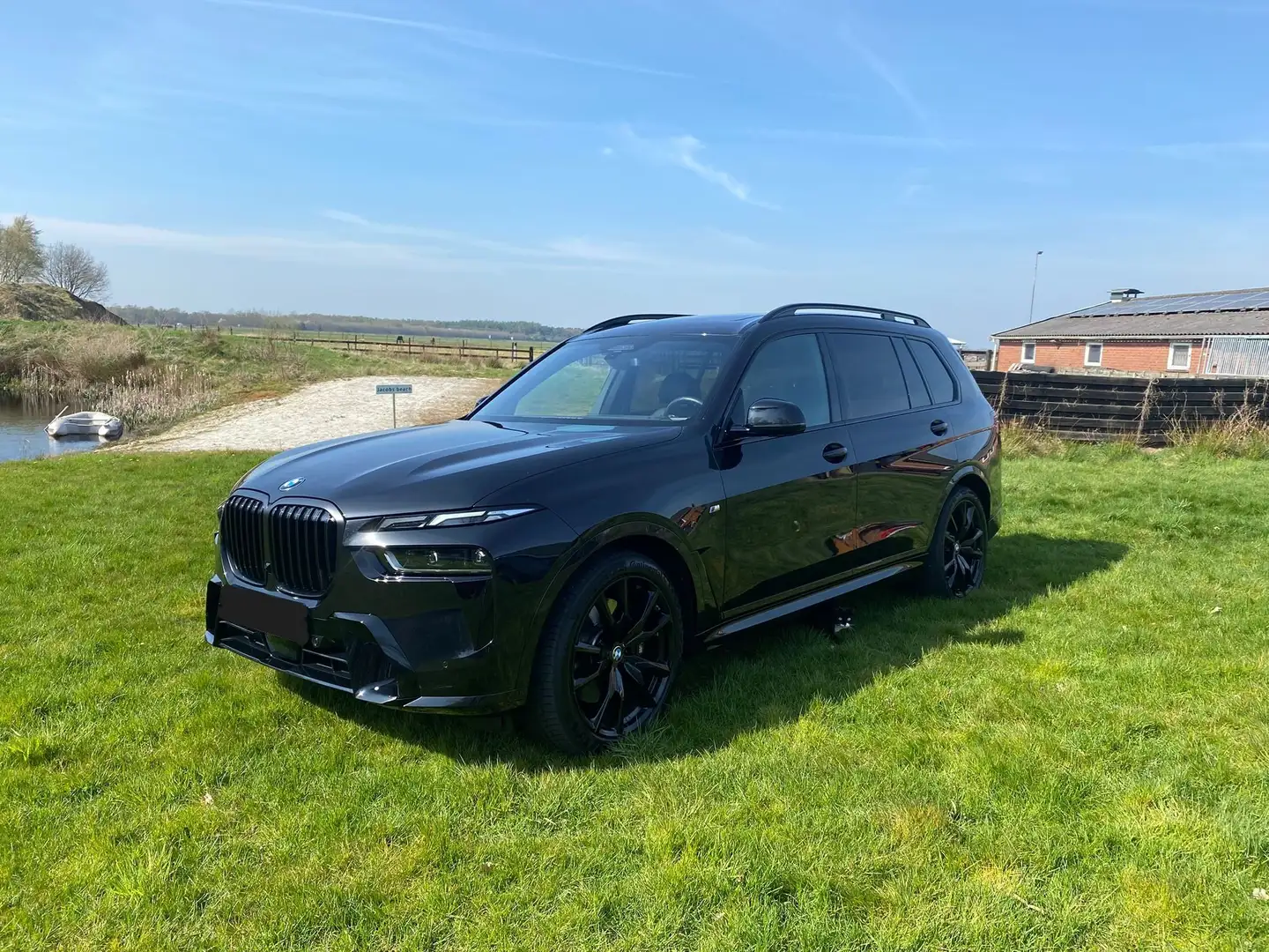 BMW X7 xDrive40d Zwart - 1