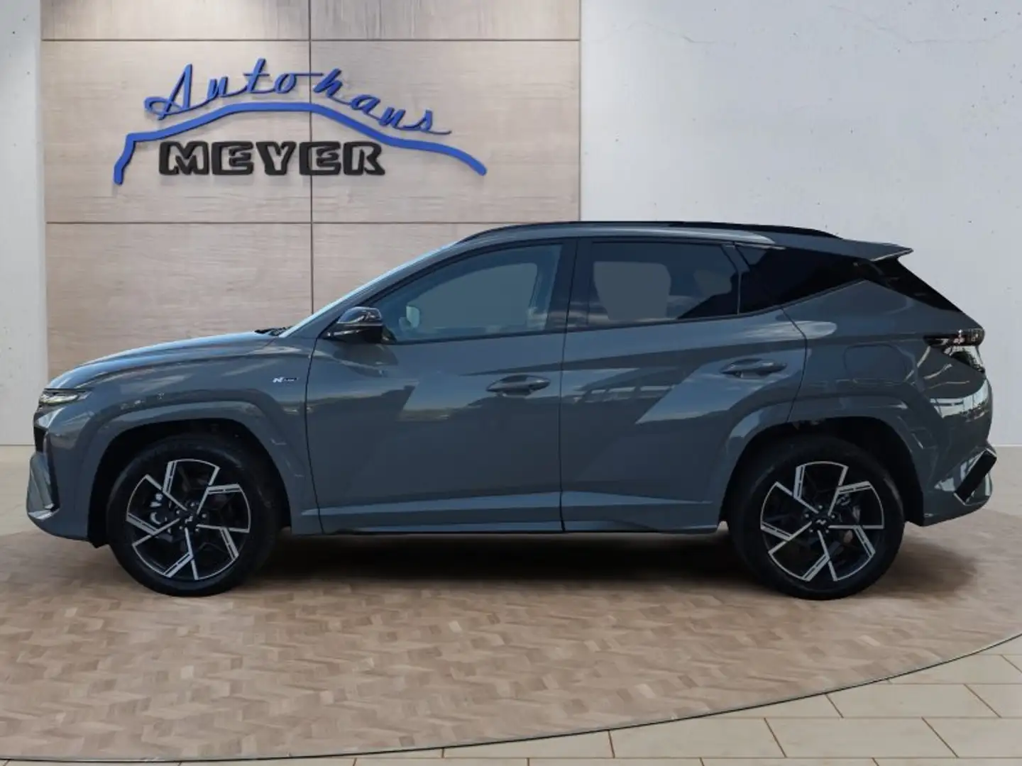 Hyundai TUCSON N-Line 1.6 T-GDI DCT Navi/LED/el.Klappe/Keyless Gris - 2