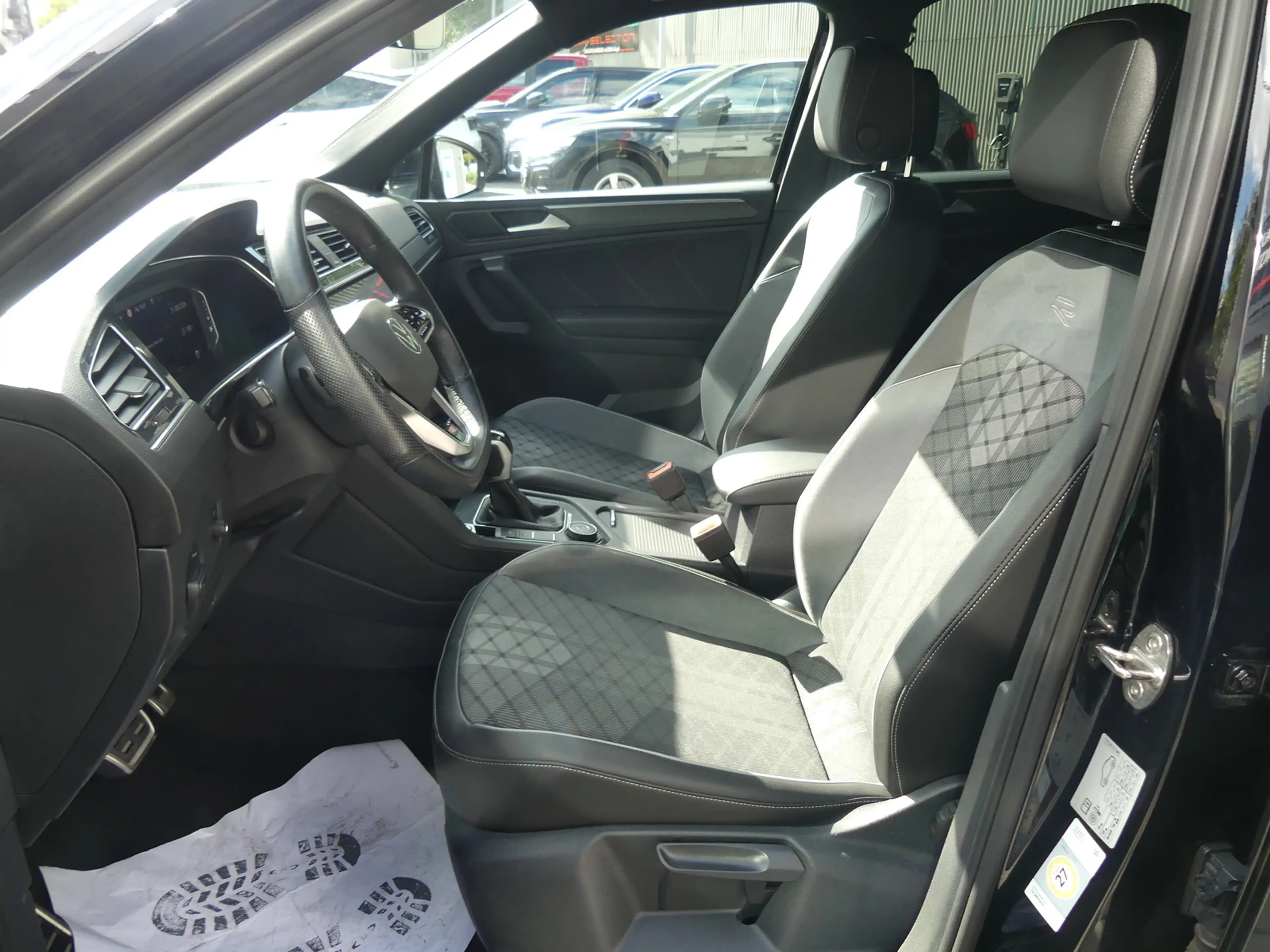 Volkswagen Tiguan Allspace 2.0 TSI 4Mot R-Line HEAD/LED/KAM — photo 12