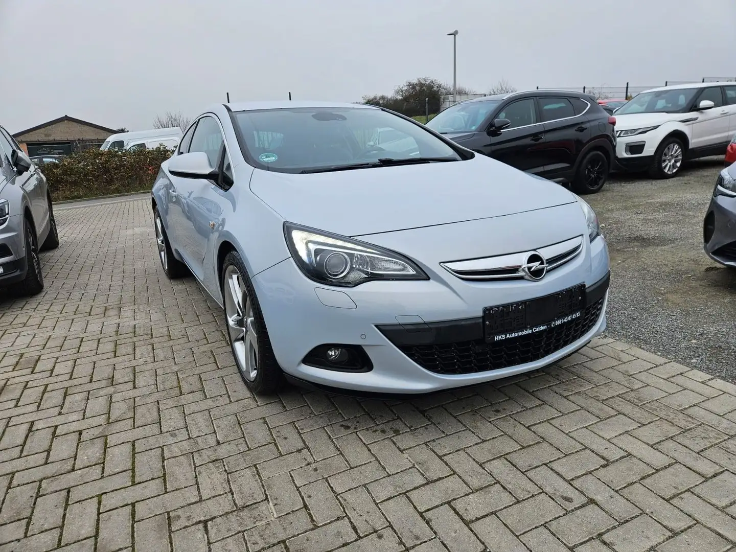 Opel Astra J GTC Innovation - 2