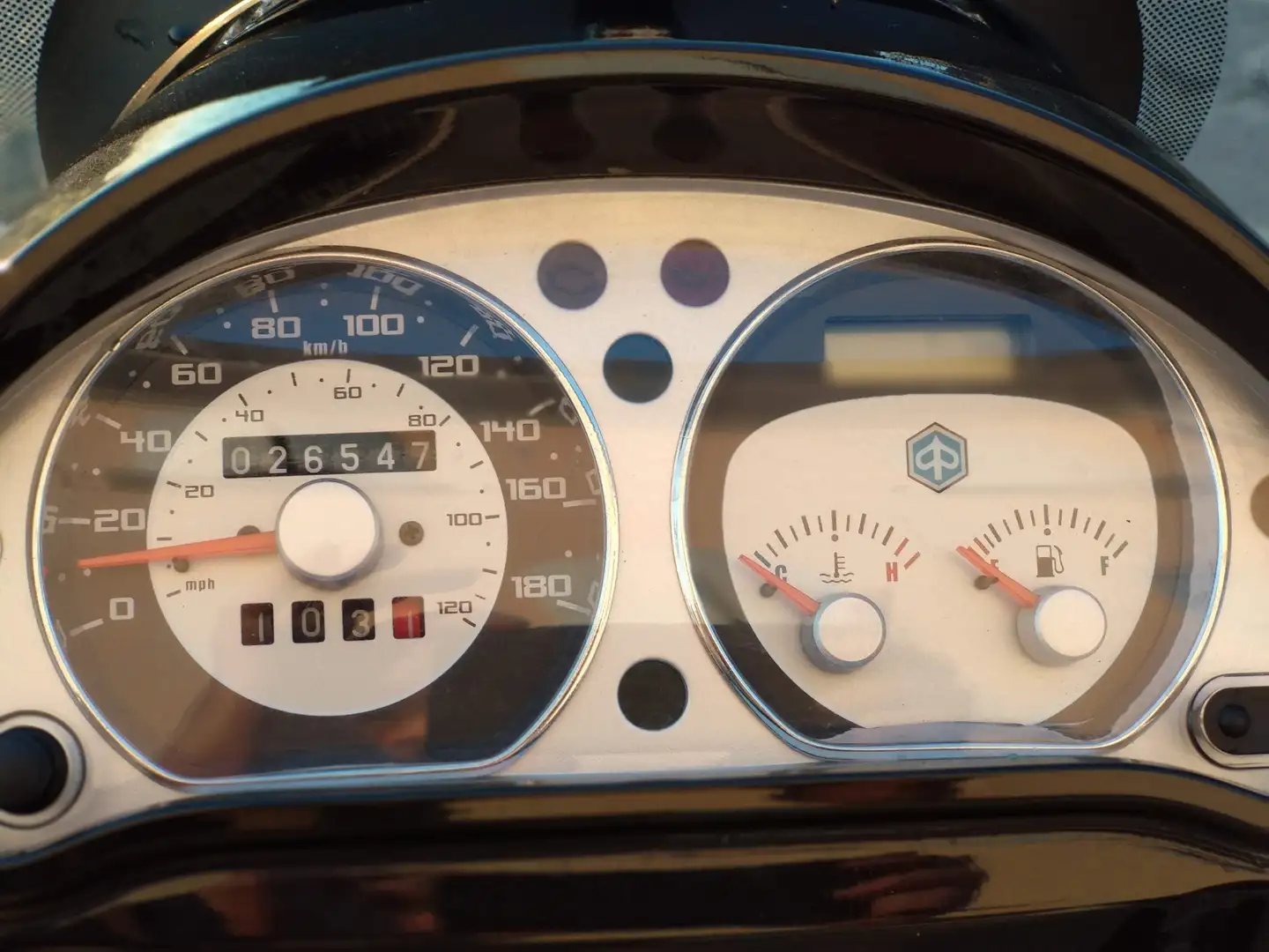Piaggio Beverly 300 - Sempre rimessato, 
- Mai caduto
- Gruppo termico Чорний - 2