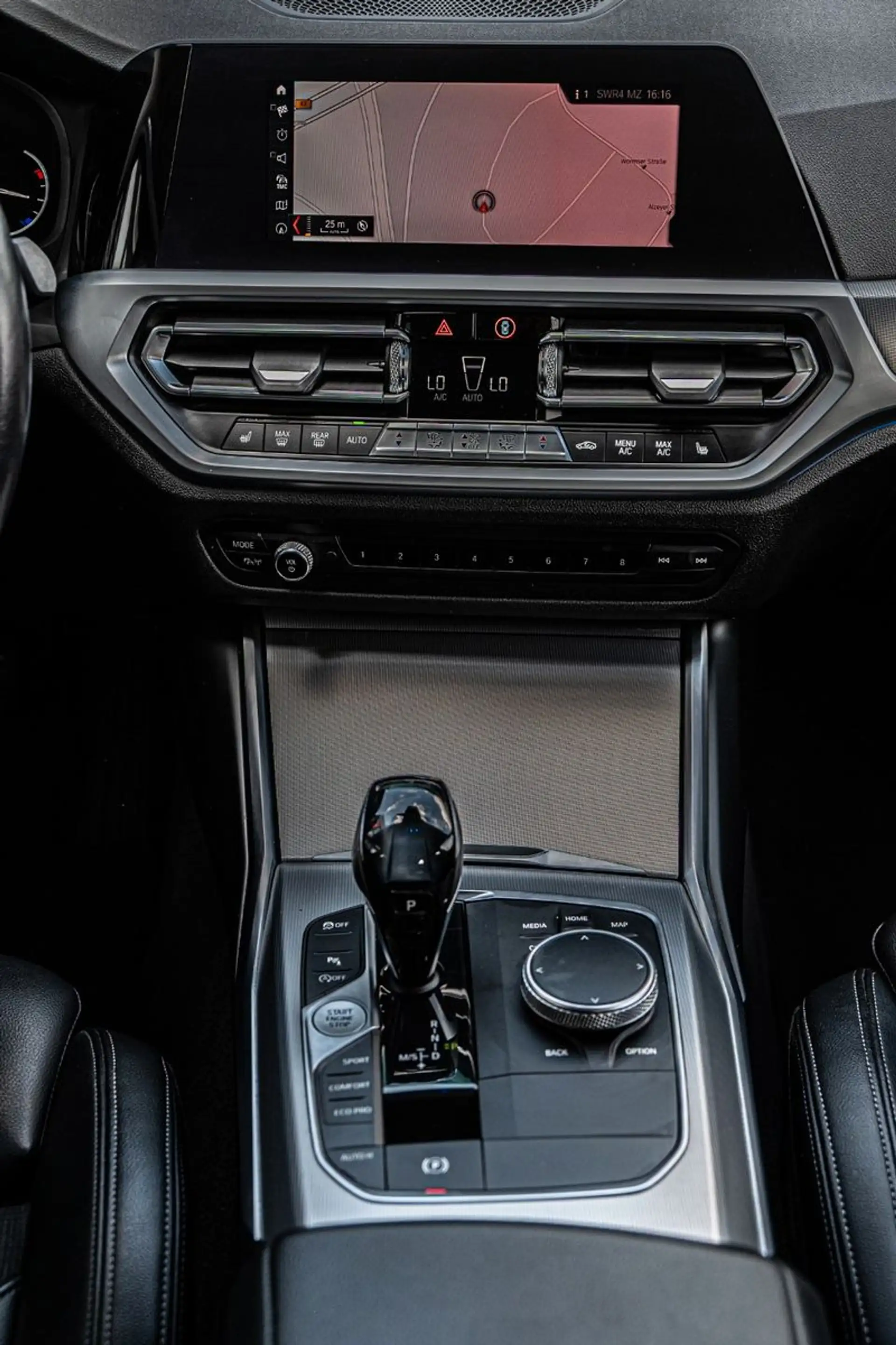 BMW 330 i Lim. Sport Line DISPL. KEY|LED|STANDHEIZ. — photo 10