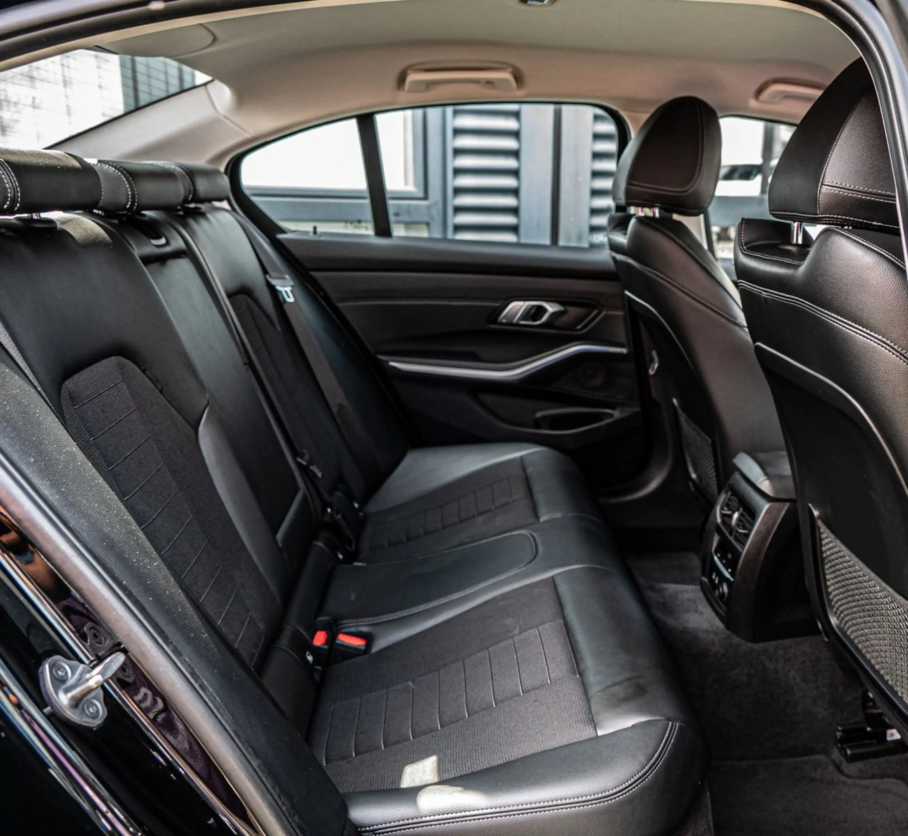 BMW 330 i Lim. Sport Line DISPL. KEY|LED|STANDHEIZ. — photo 13