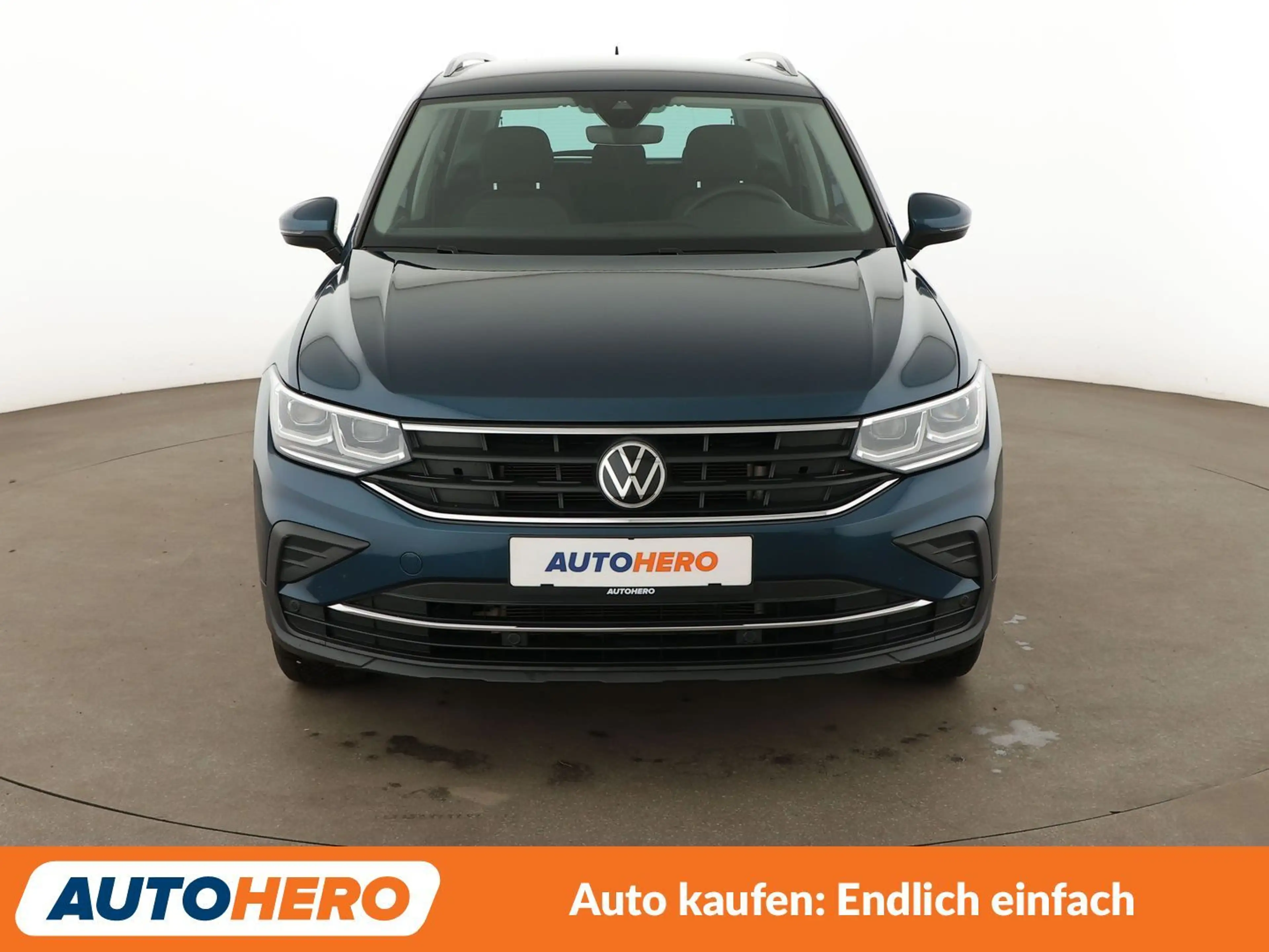 Volkswagen Tiguan 2.0 TDI Life 4Motion Aut.*NAVI*LED*ACC* — photo 9
