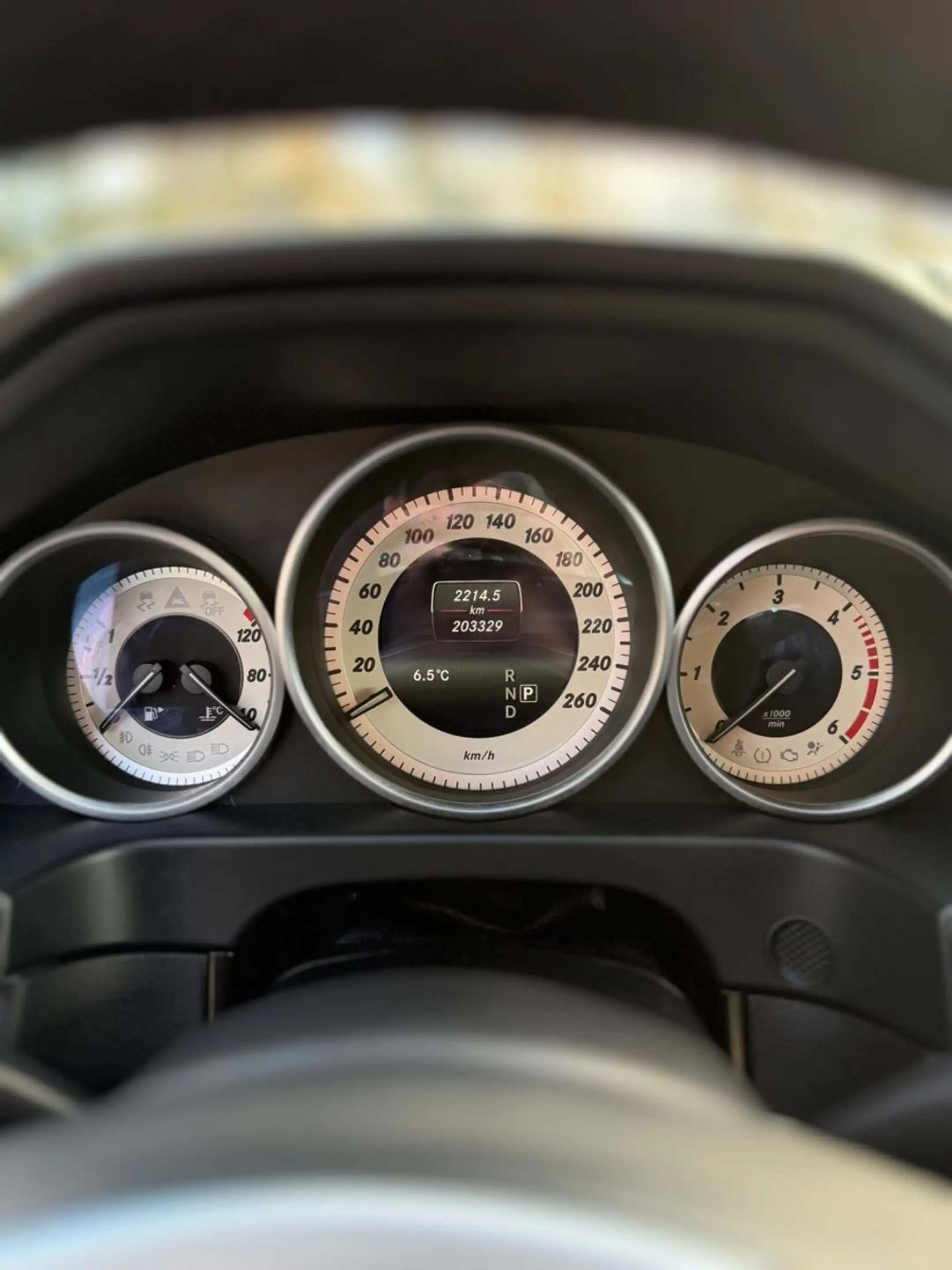 Mercedes-Benz E 300 T-Modell Edition E*360°*PANO*MB-Scheckheft — photo 13