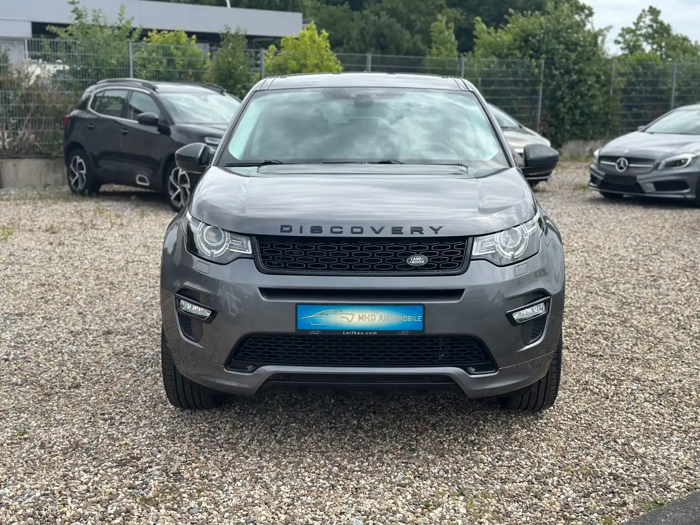 Land Rover Discovery Sport SE AWD Aut. Dynamic-Design-Paket Grau - 2