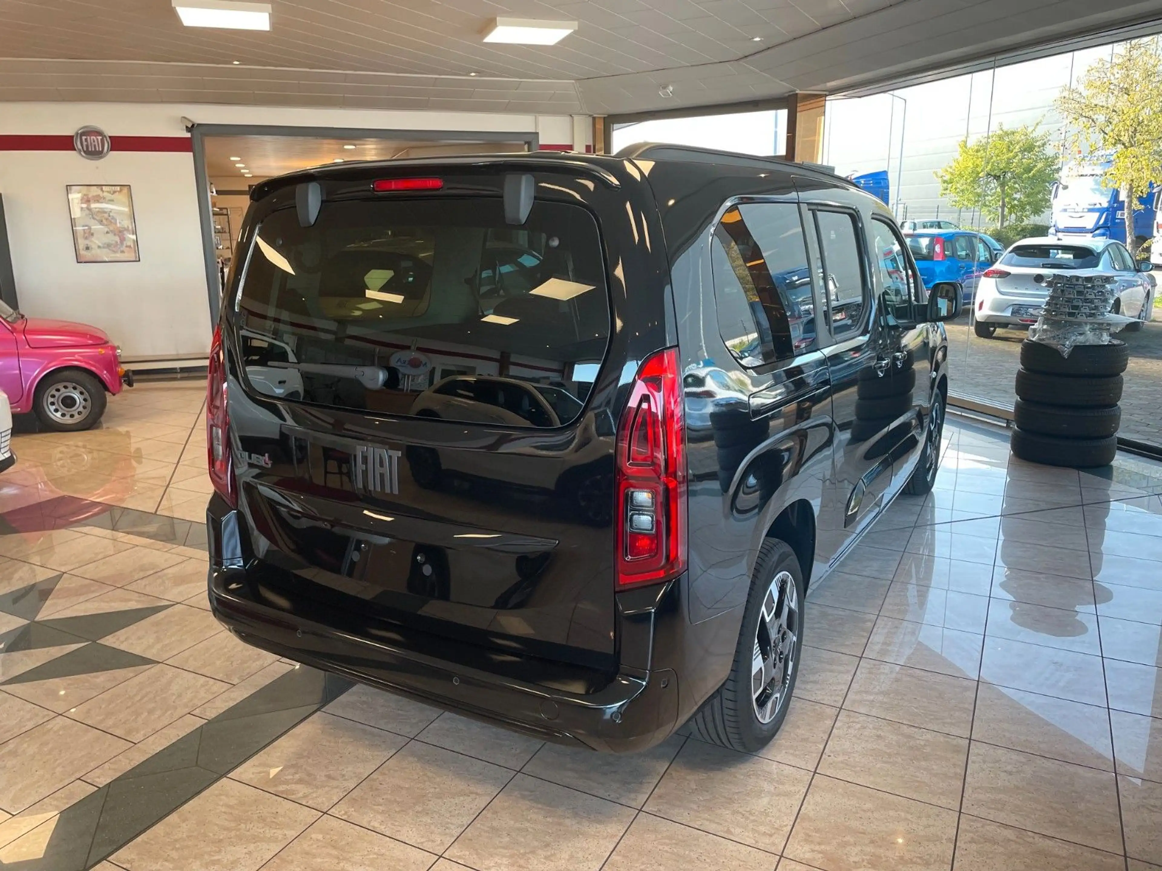 Fiat Qubo L 7-Sitzer L2 1.5 Diesel 96 kW La Prima — photo 2