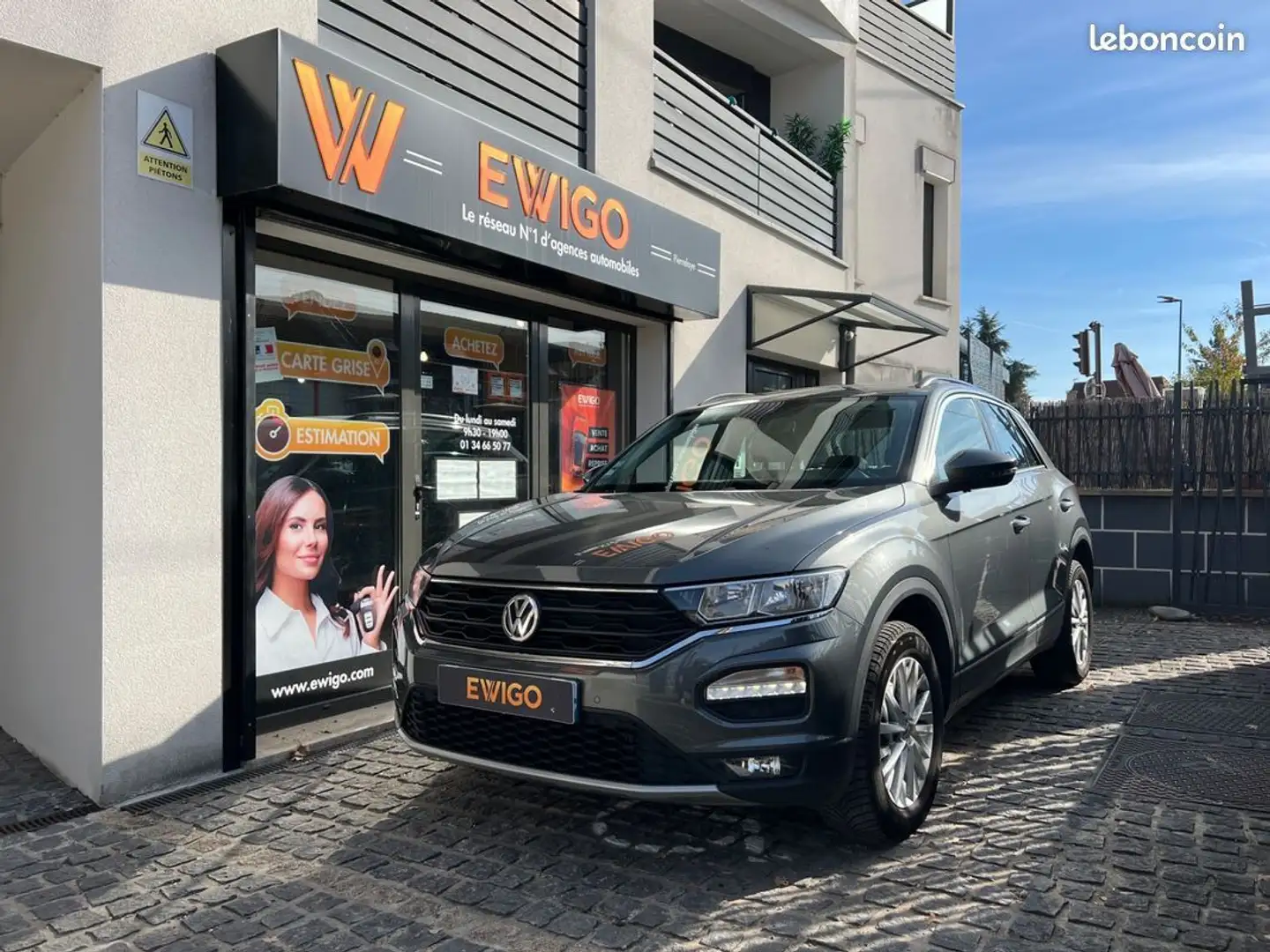 Volkswagen T-Roc 1.5 tsi 150 evo bvm6 lounge Grijs - 1