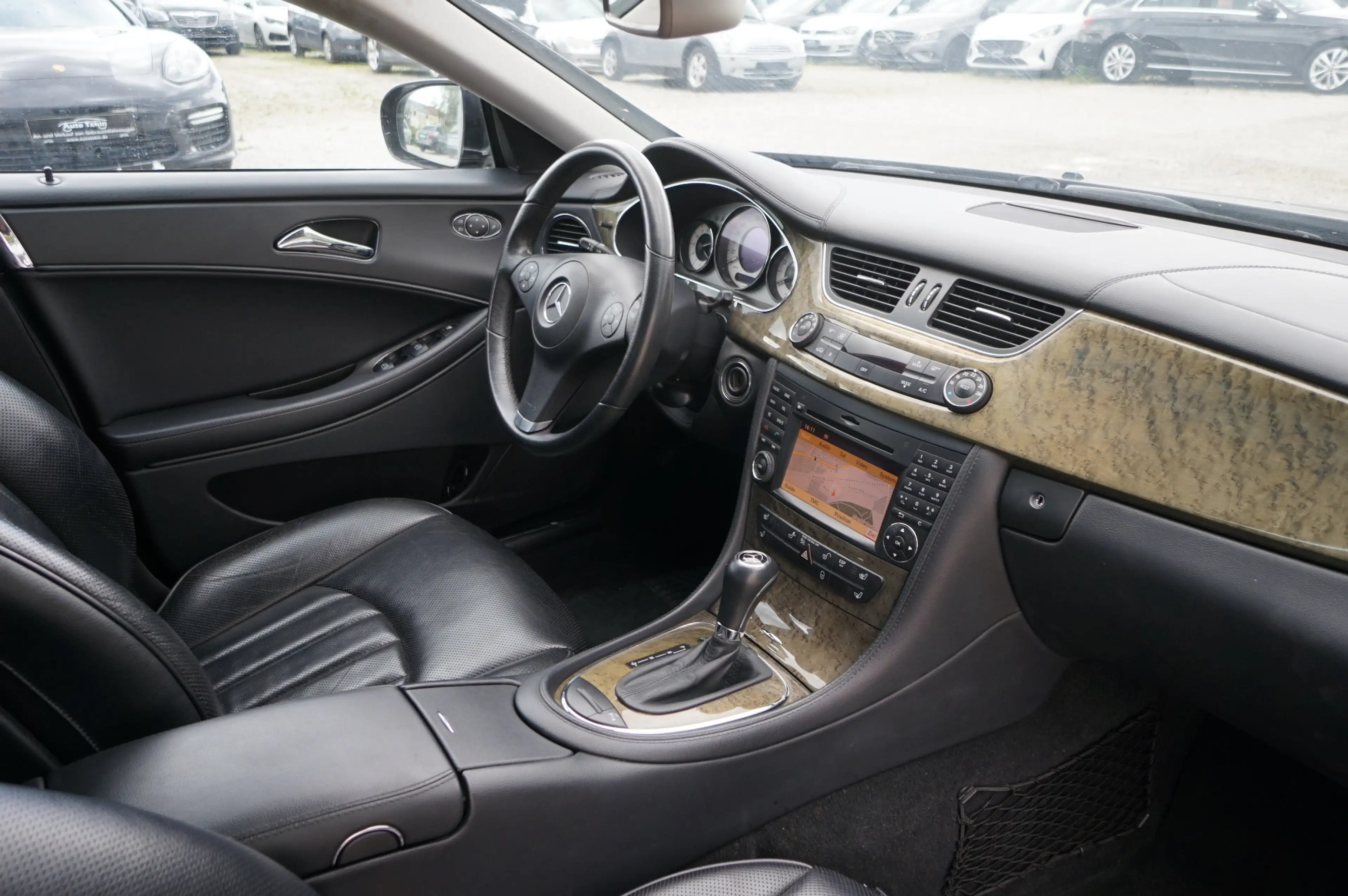 Mercedes-Benz CLS 350 7G-Tronic |Comand| |Leder| |Bi-Xenon| — photo 9